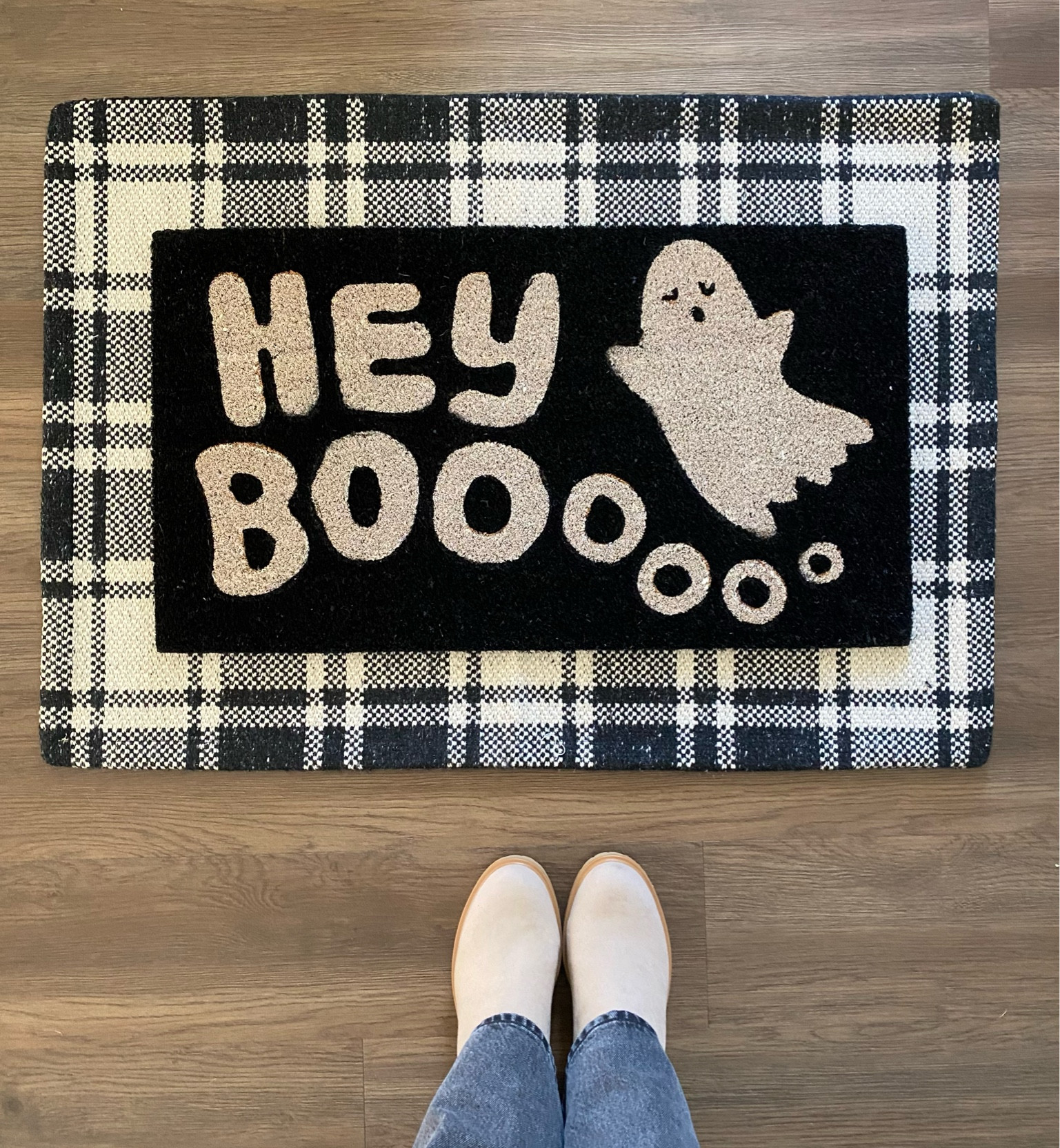 Loving this Halloween welcome mat combination from Target #halloweendecor #welcomemat #home

#LTKhome #LTKHalloween #LTKSeasonal