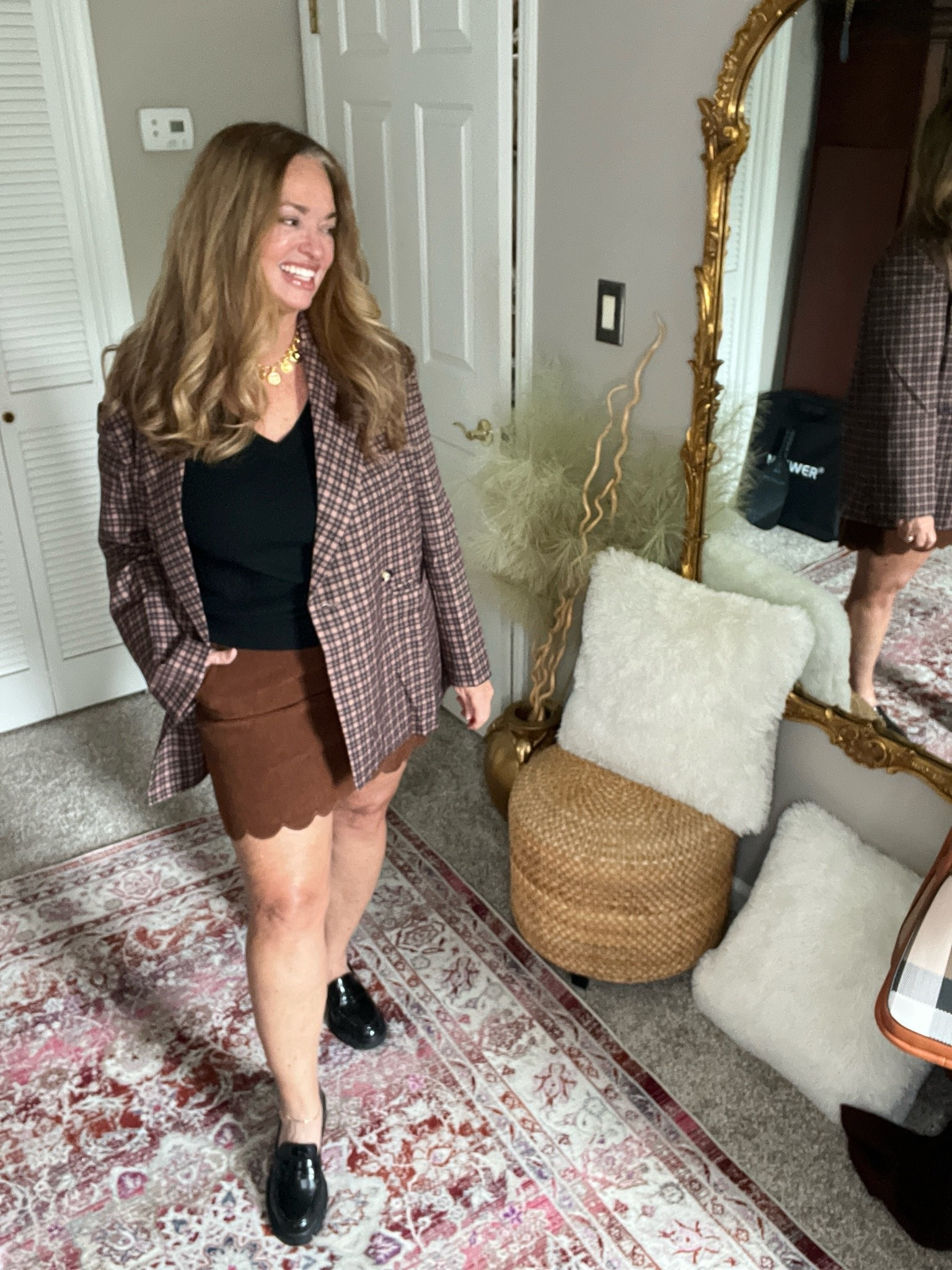The perfect fall corduroy skirt and coordinated blazer. Double breasted and oversized in black/brown trim. Very Fall coded.

#LTKootd #LTKgrwm #LTKSeasonal