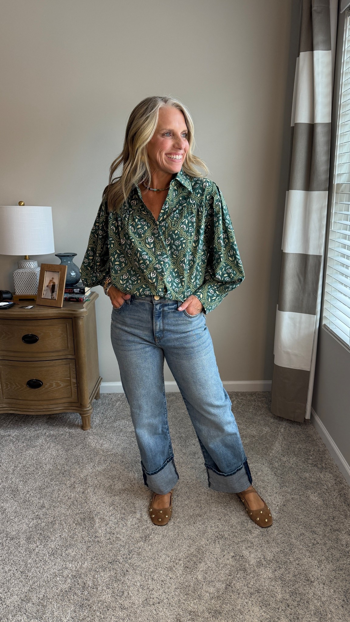 Avara new releases 
Wearing 27 jeans/small top

#LTKFindsUnder100 #LTKOver40 #LTKCon