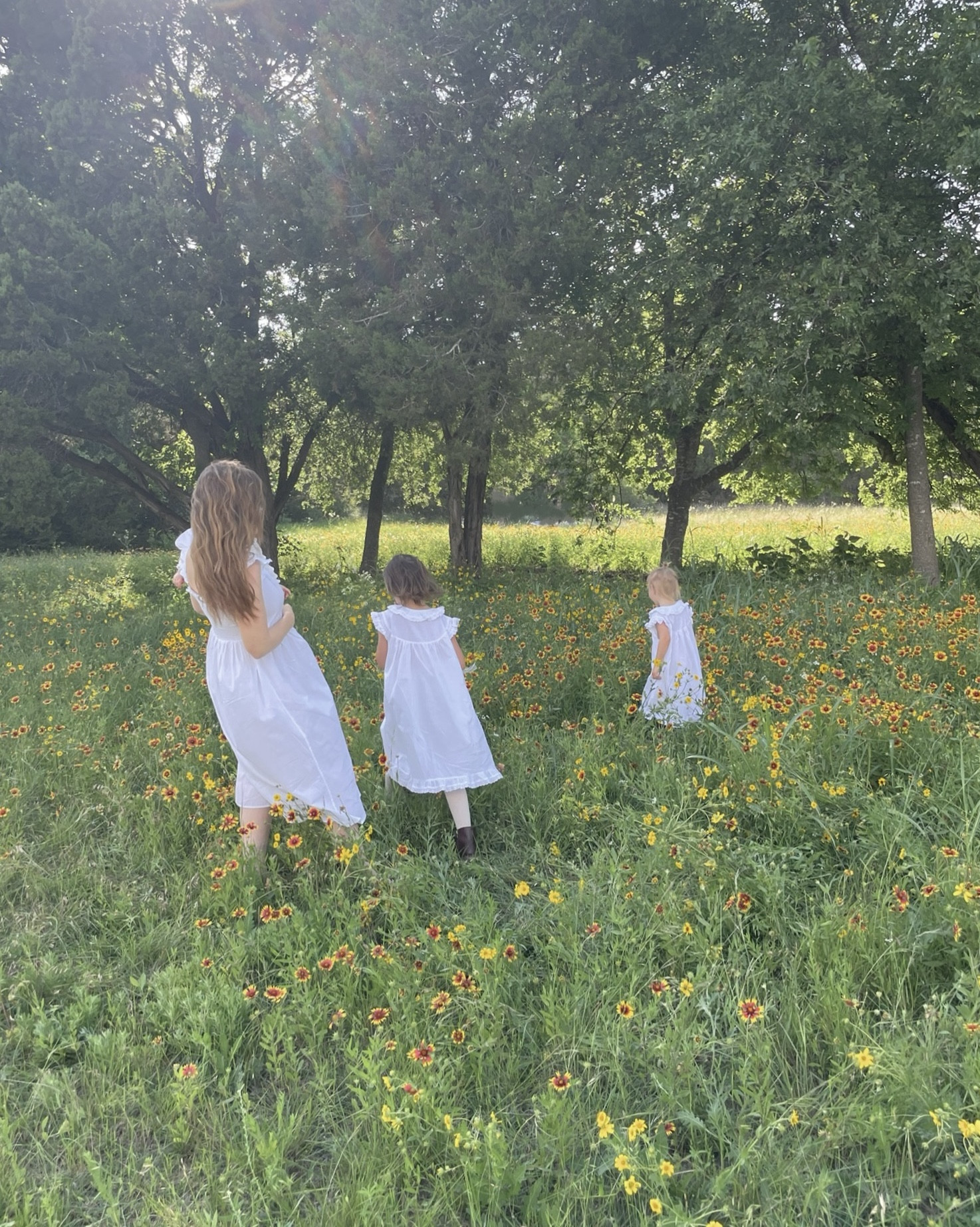 Easy breezy nightgowns 🌙 🌼 


#jacarandaliving #cotton #nightgowns #pjs #lounge #comfort #summer #breathable #cottagecore #vintagee

#LTKStyleTip #LTKFamily #LTKKids