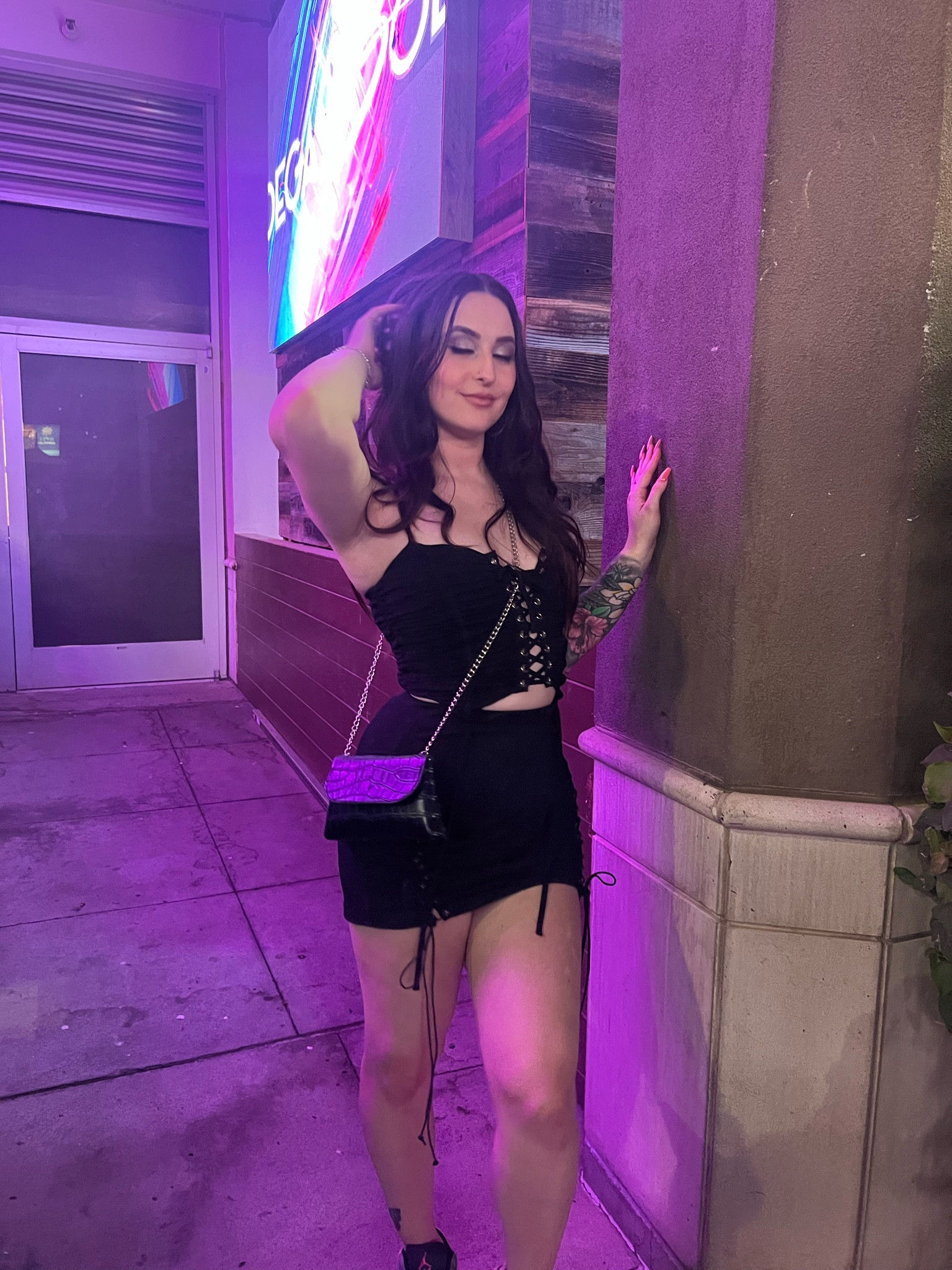 DRAKE CONCERT FIT 🖤

#LTKfindsunder100 #LTKstyletip #LTKshoecrush