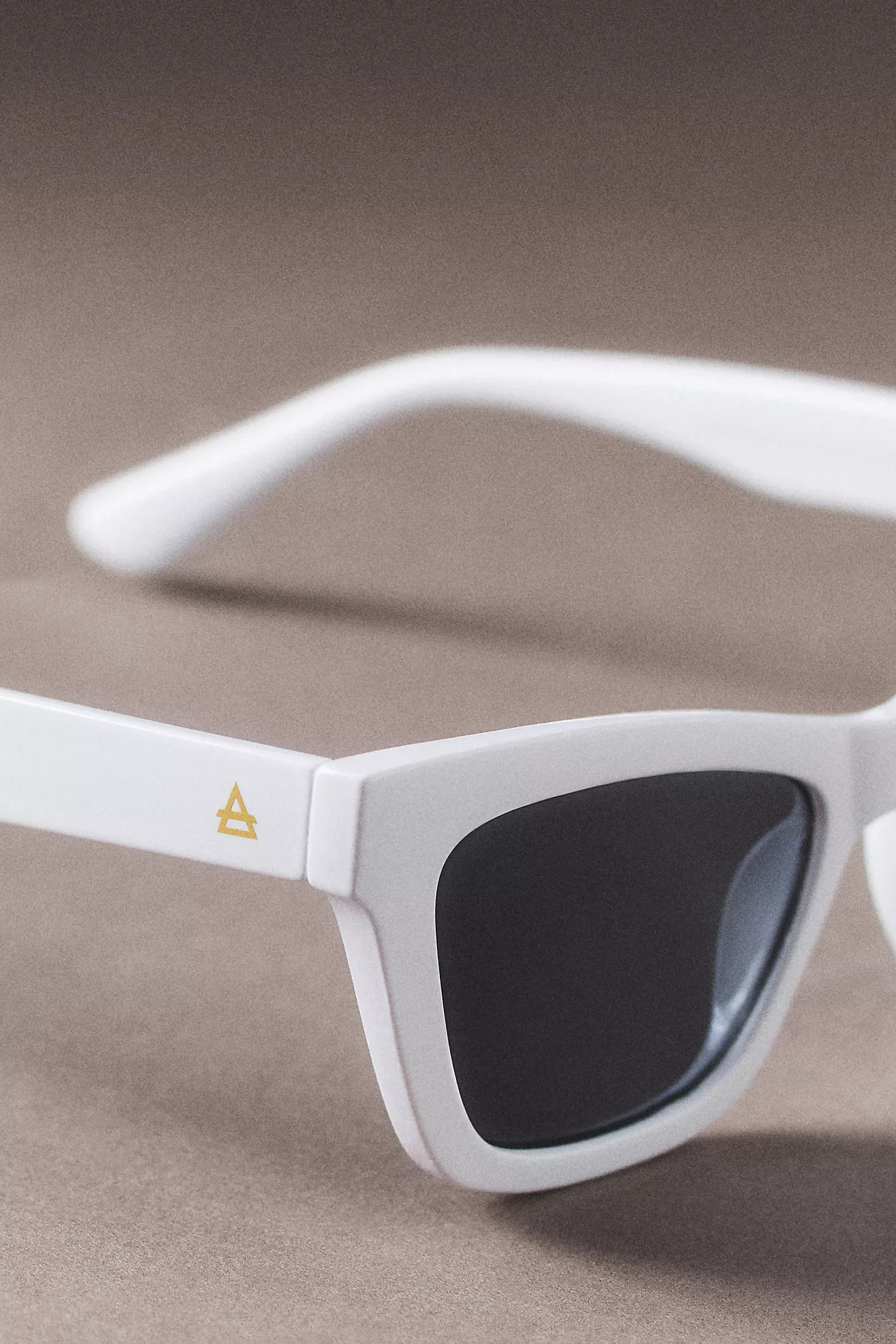 Le Specs AMPLITUDE Cat-Eye Sunglasses | Anthropologie (US)