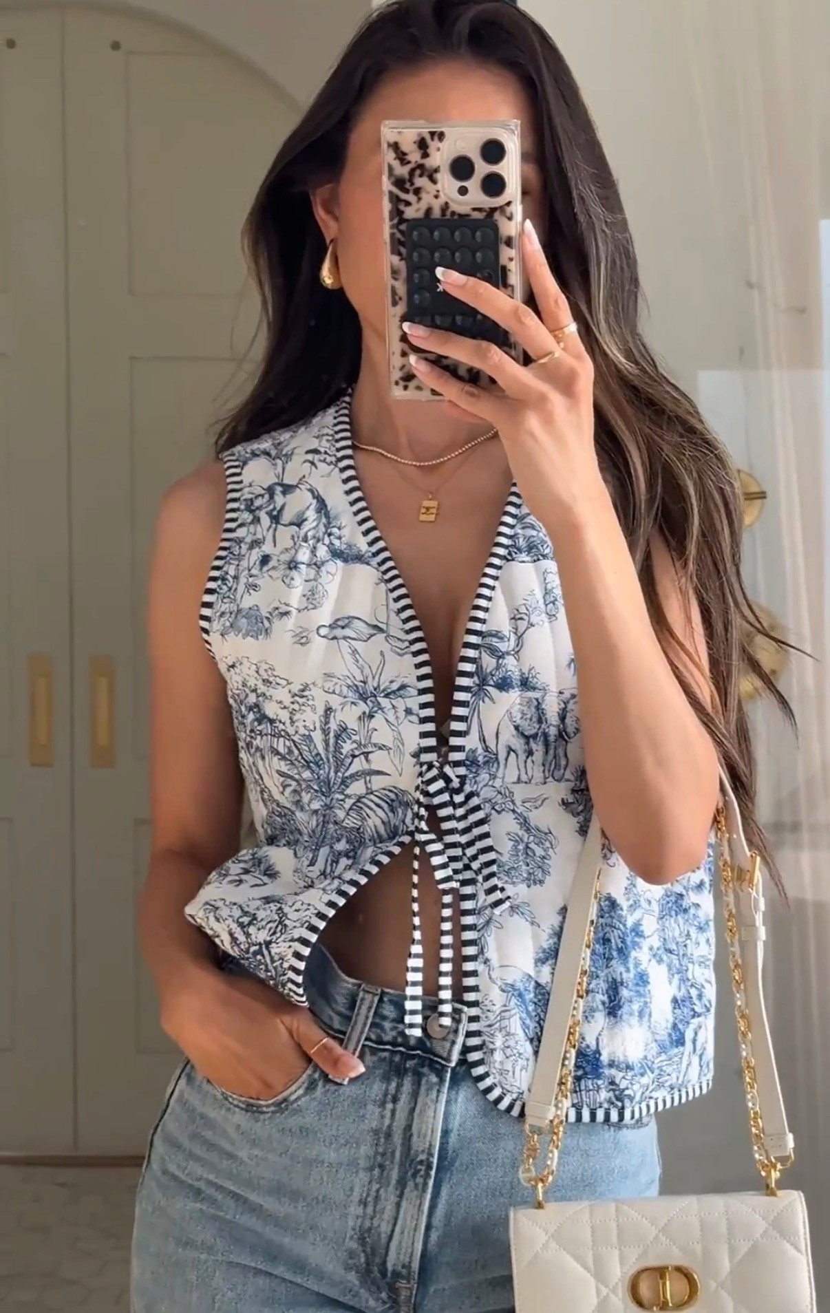 Scroll to shop! Follow for more finds! Xo! 🥰 

#LTKgrwm #LTKdayinmylife #LTKootd