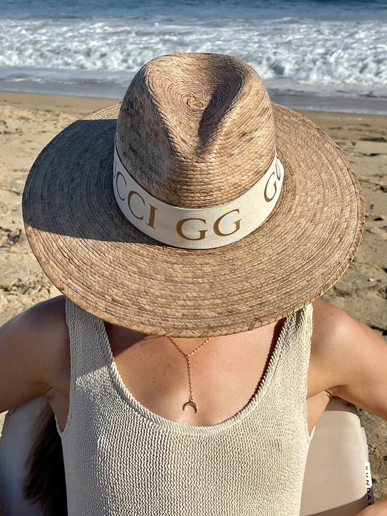 NEW!! Item #31 | Glitzy Bella