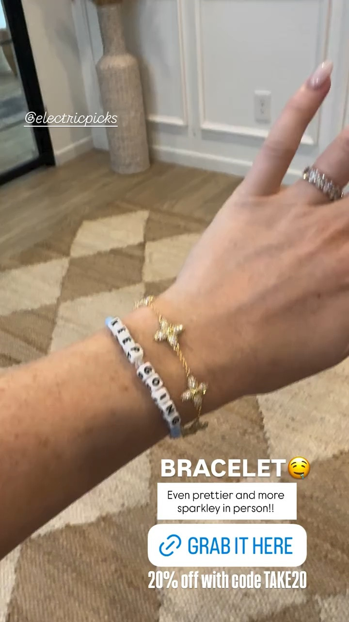 @electricpicks  BRACELET🤤 20% off with code TAKE20 Even prettier and more sparkley in person!!