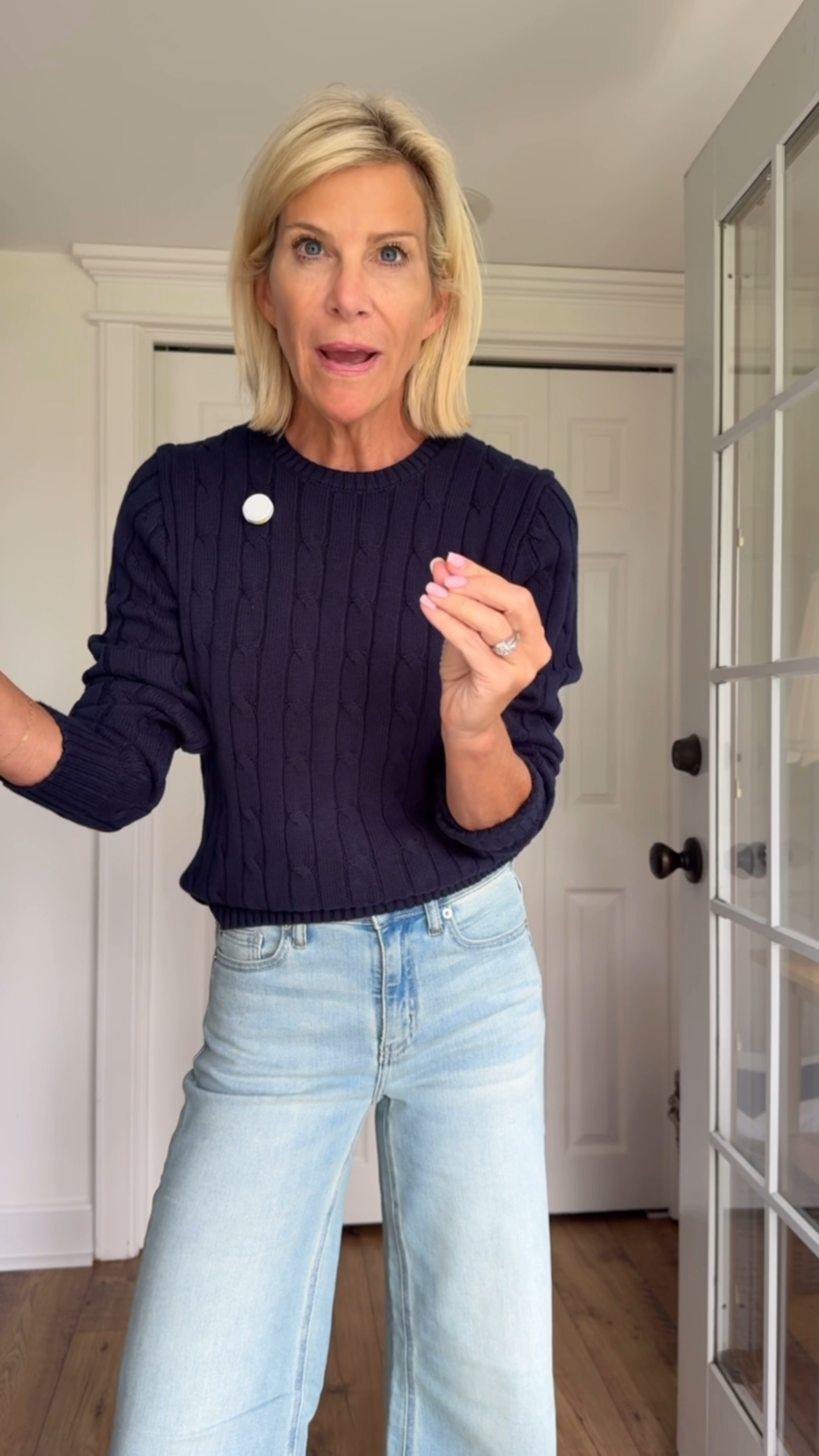 Wearing a size XS in sweater and 25 in jeans. Both run true to size! Every single time I place an order at Quince, I know (without question) that what I’m getting will be my new go-to favorite item in my closet. I know I complain about it being cold all winter, but my THREE new navy sweaters (see my other posts for the other two) and designer-inspired jeans are making me wish Summer would pack his bags and head out so I can start wearing my cute new stuff! @quince #quincepartner #ad
