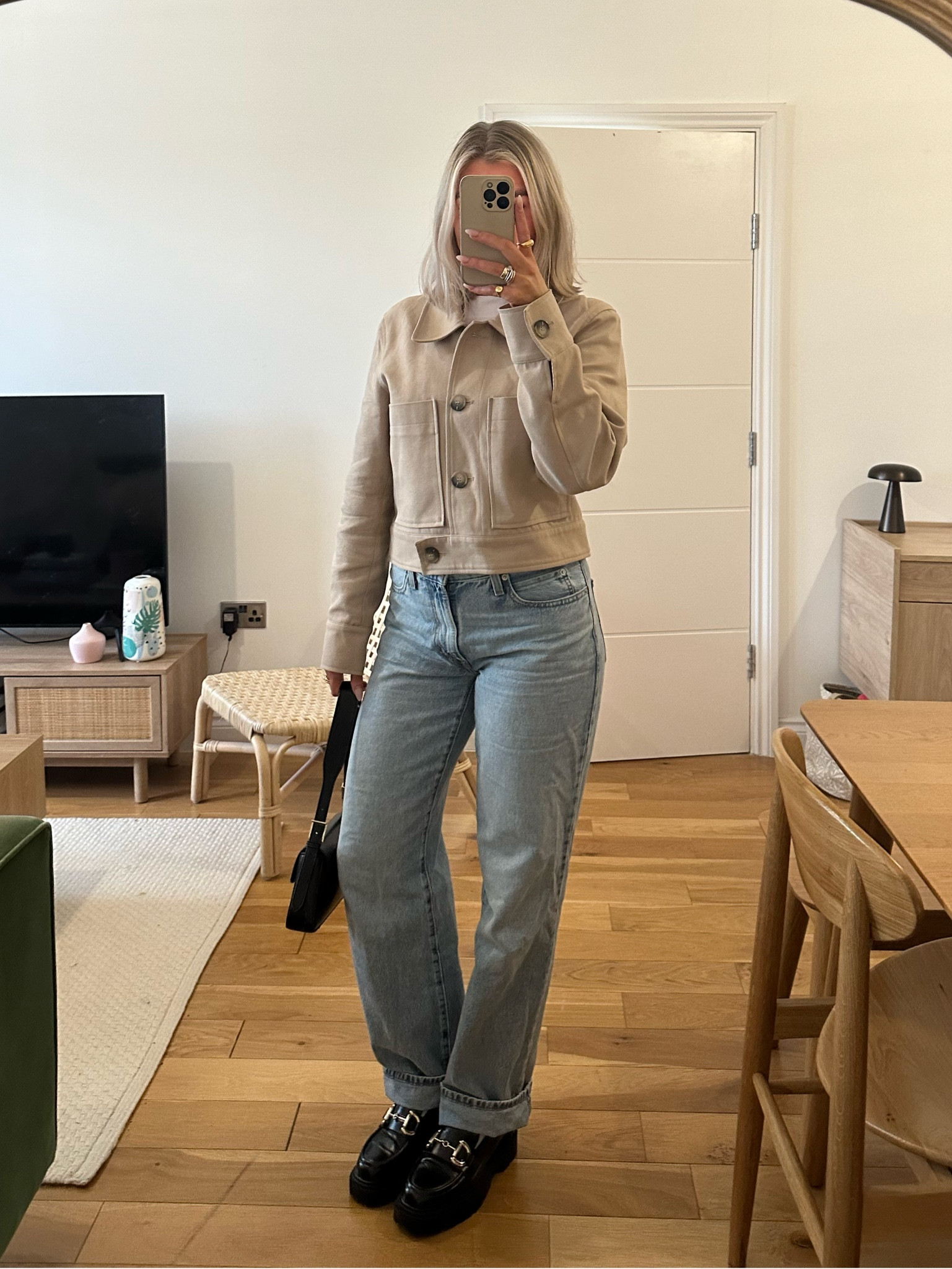 Short beige jacket
Spring jackets
Spring outfit 
Levi’s baggy jeans
Black chunky loafers
Outfit ideas for women
Casual outfit 
Work outfits 
Light denim jeans 
#LTKSeasonal

#LTKstyletip #LTKeurope