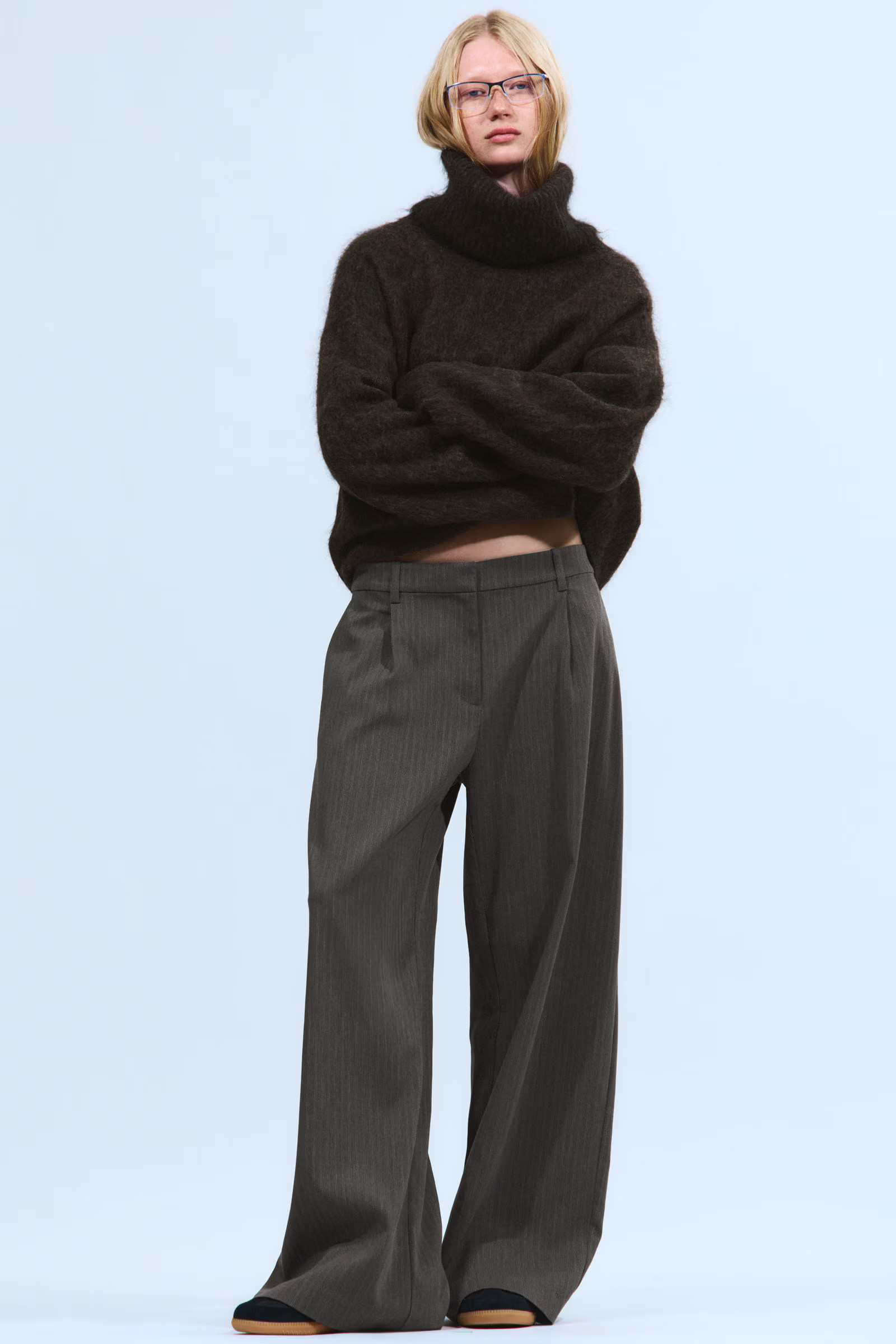 Low Waist Wide Suiting Trousers | Weekday