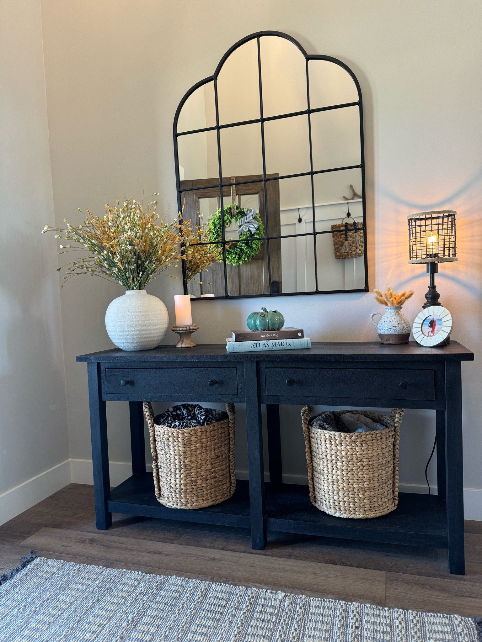 Fall entry decor 

#LTKSeasonal #LTKHome