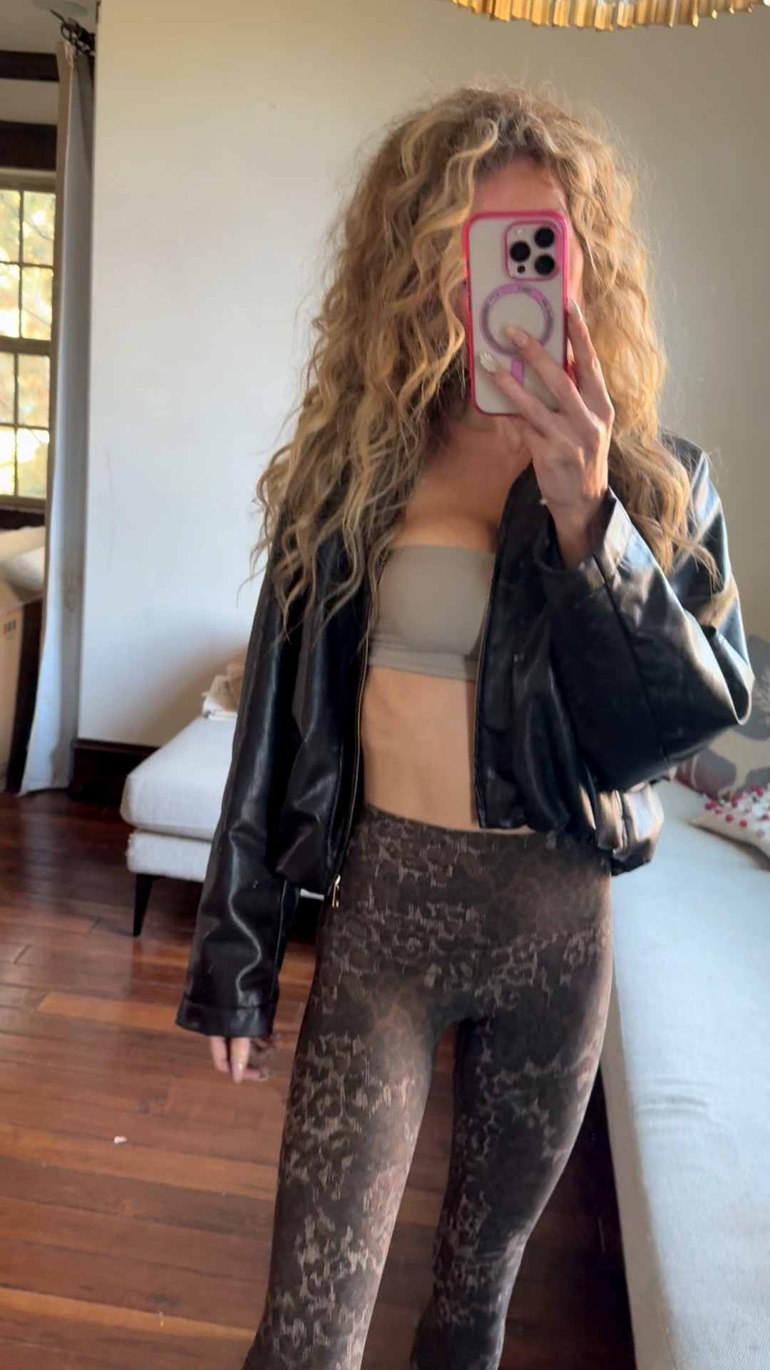 these animal print LuLuLemon leggings just went on mega sale! Wearing a size 4 for reference 

#LTKActive #LTKgrwm #LTKootd