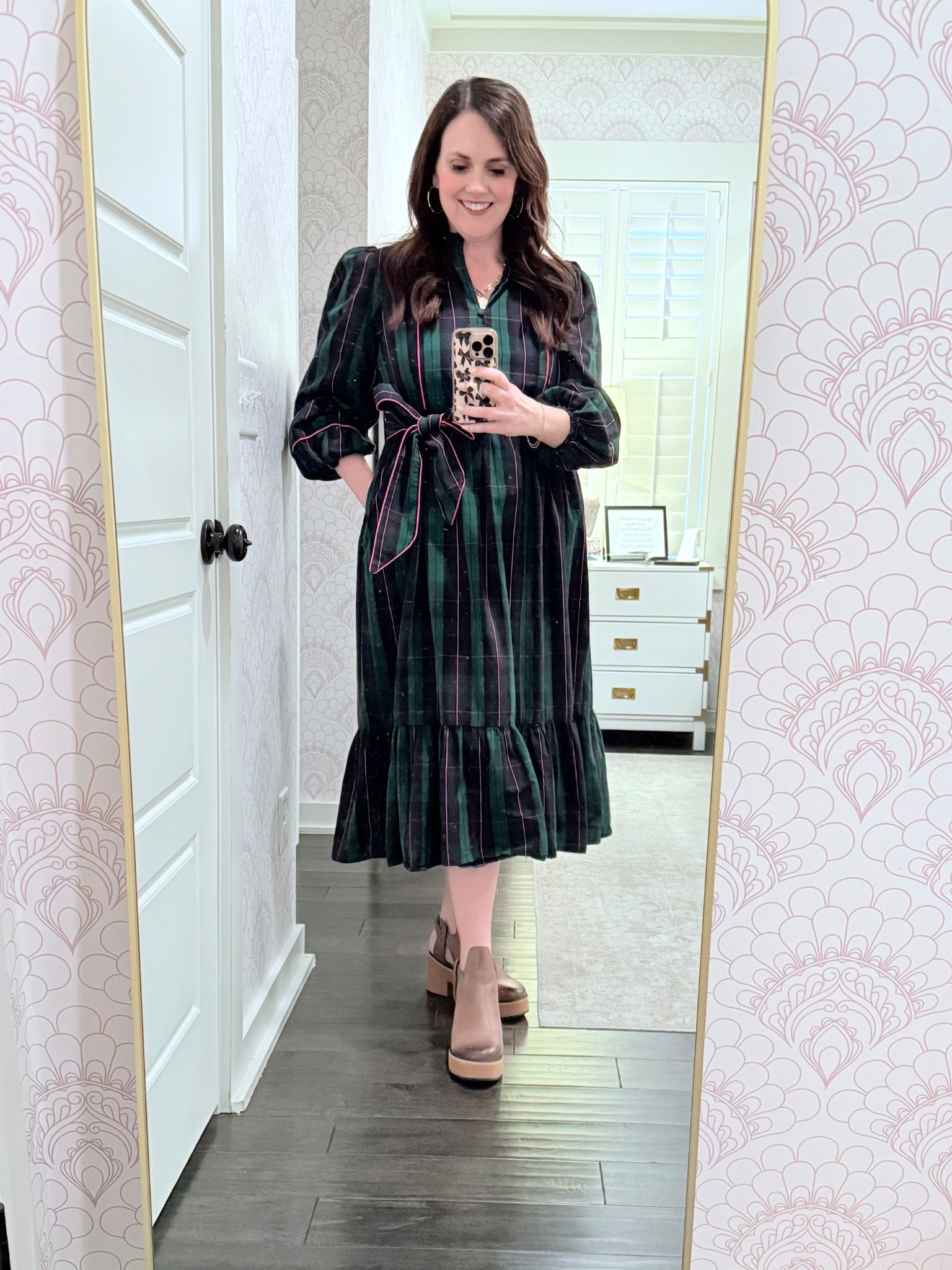 My Sunday look, the perfect plaid dress, on sale now at Belk!



#LTKSaleAlert #LTKHoliday #LTKootd