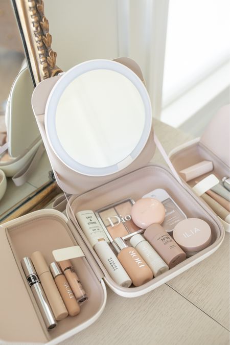 This travel vanity case is back in stock! 

Portable vanity, makeup case, Amazon finds, Amazon favorites, Amazon must haves 

#LTKbeauty #LTKstyletip #LTKtravel