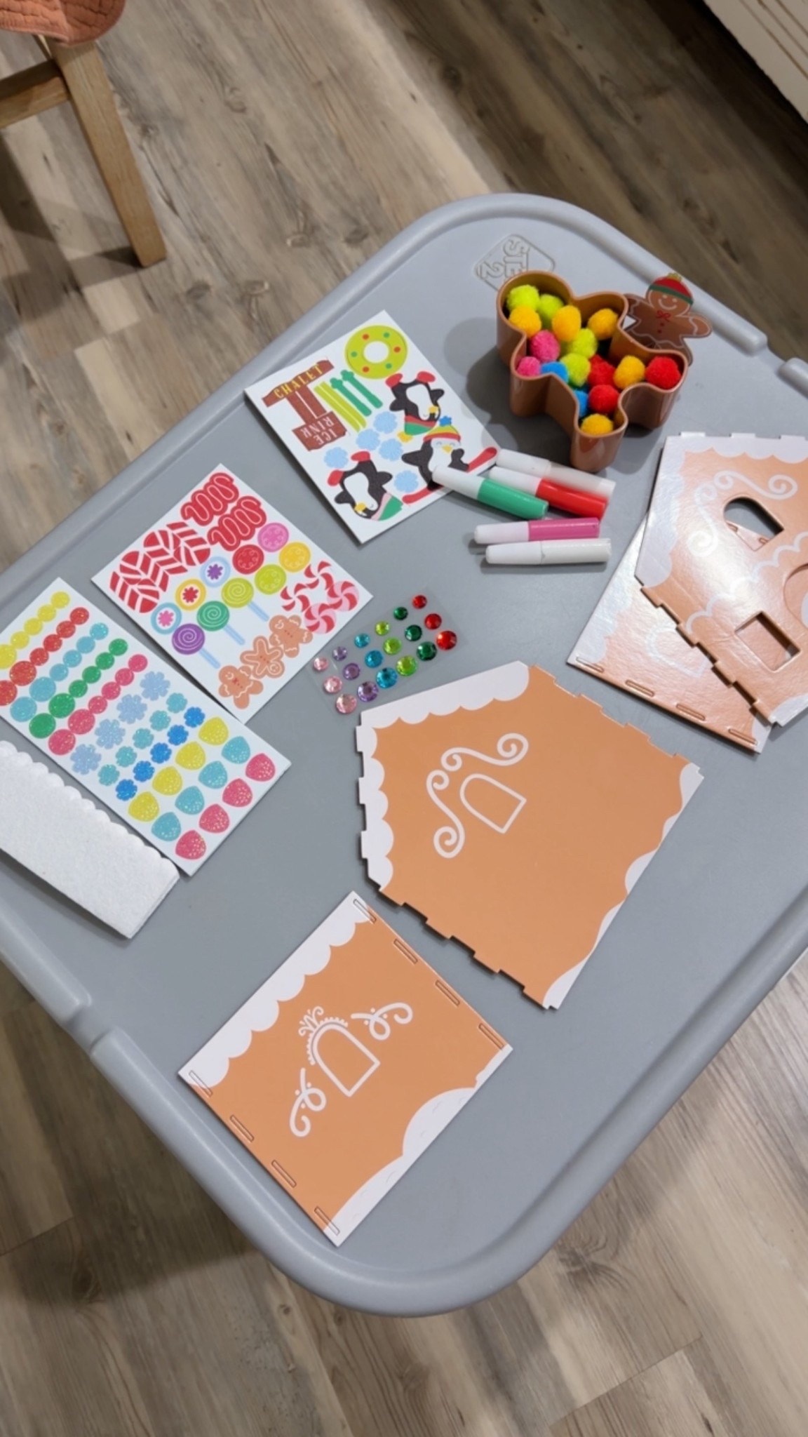 I love how these sets literally come with everything you need no stress and no planning!!