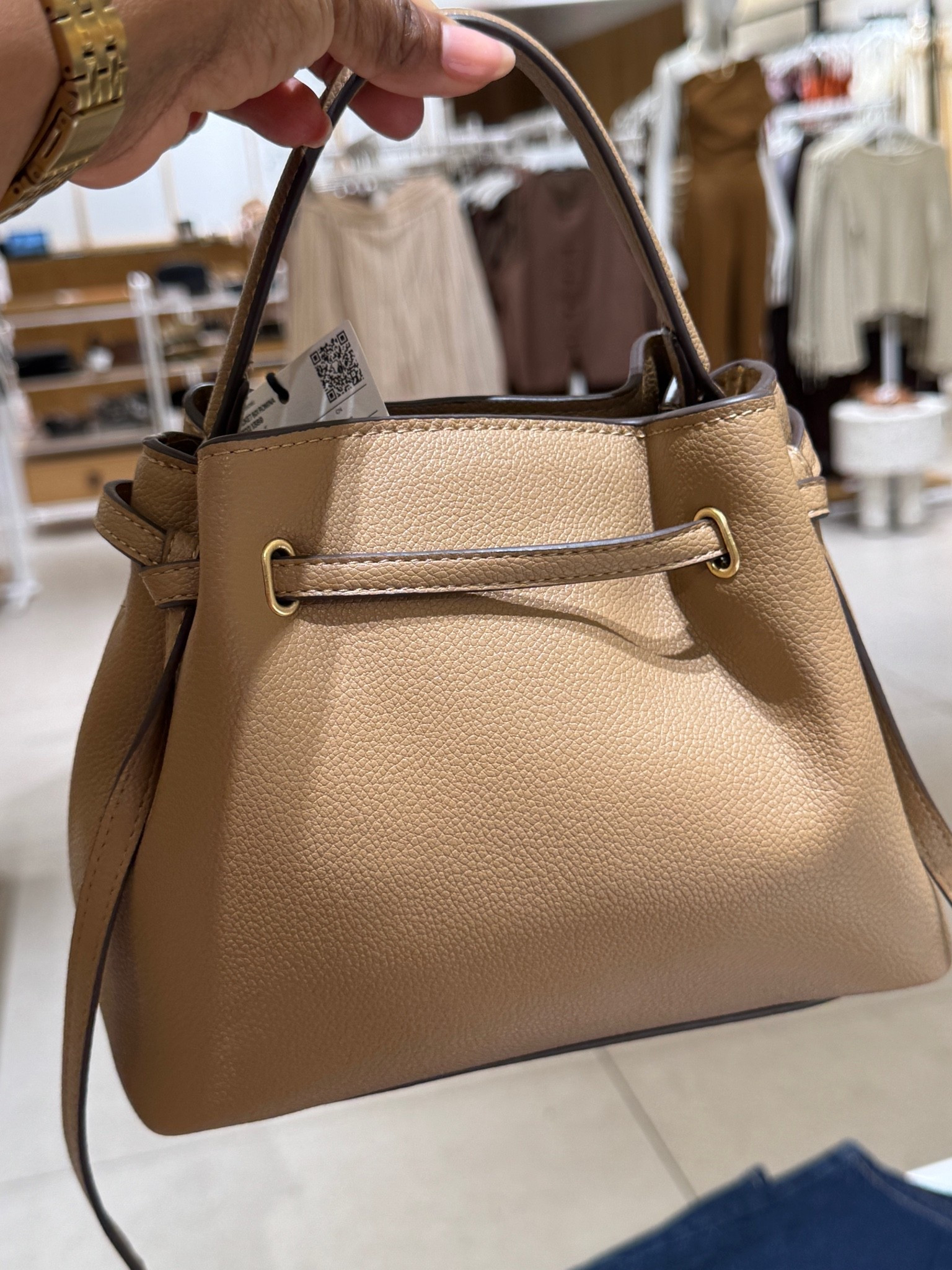 Popped into Mango for accessories for an upcoming trip. I love the style of this bag! It gives luxury vibes

#LTKTravel #LTKootd
