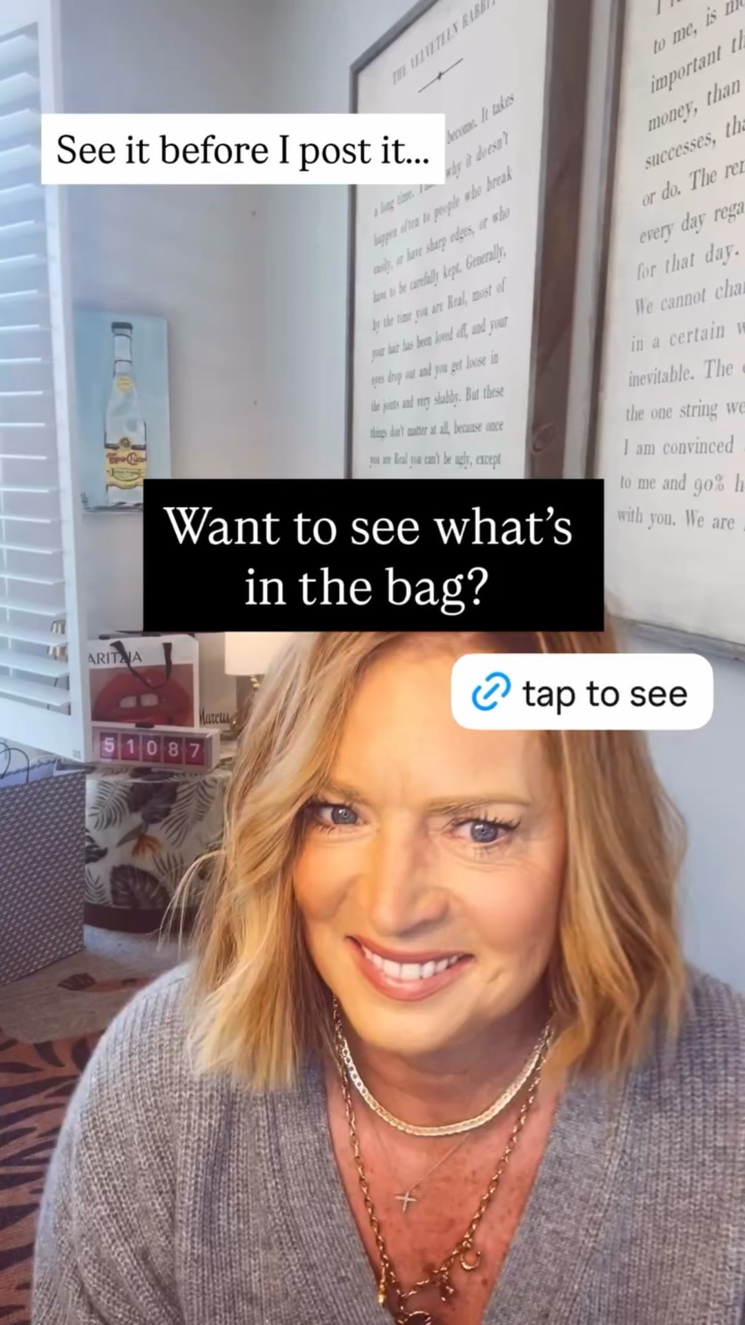 Want to see what’s 
in the bag? See it before I post it…..