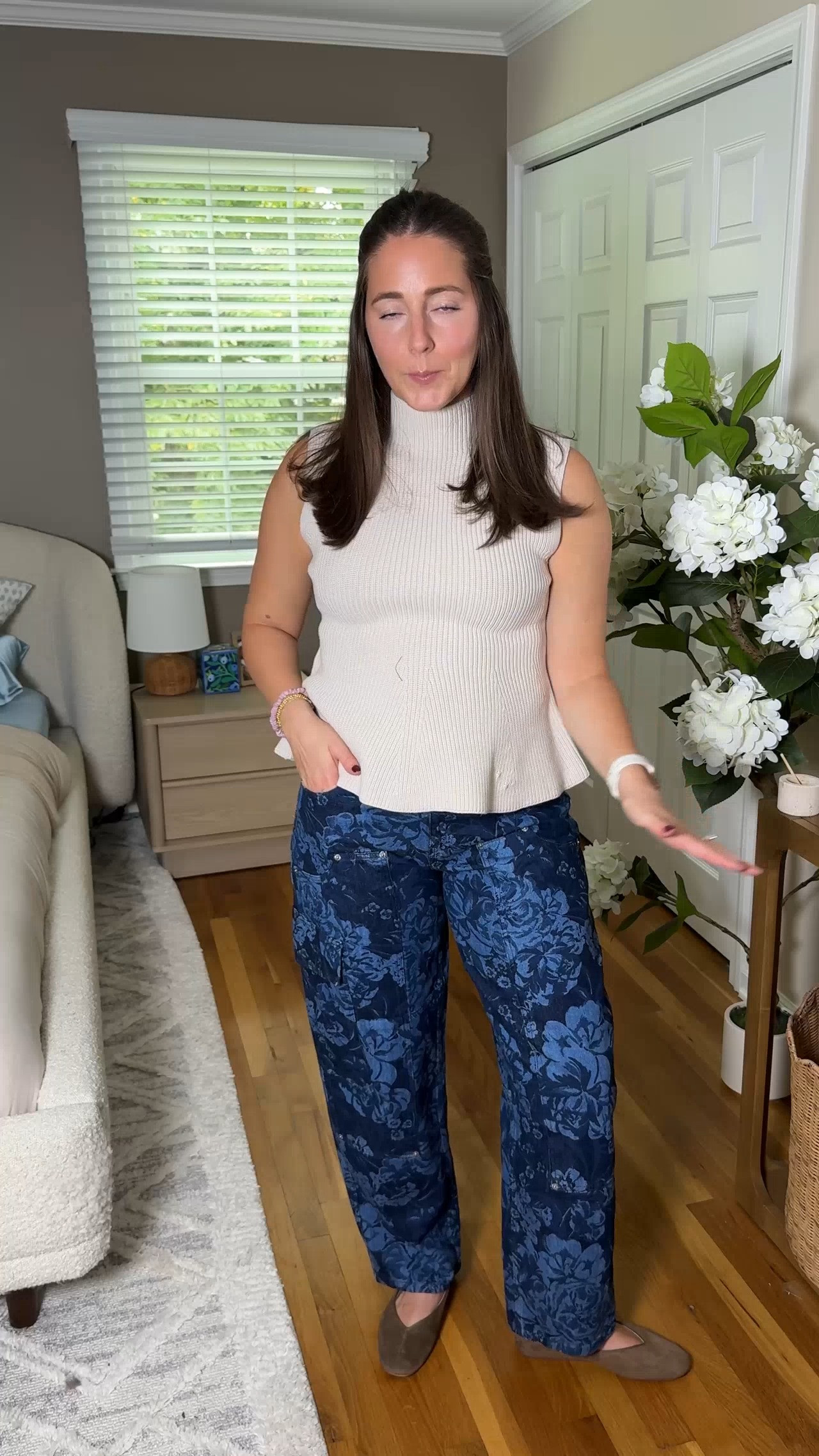 I loooove these walmart jeans so much! They're so fun and also flattering! I'm wearing size 6
wearing size small in the top 

 #LTKgrwm #LTKootd