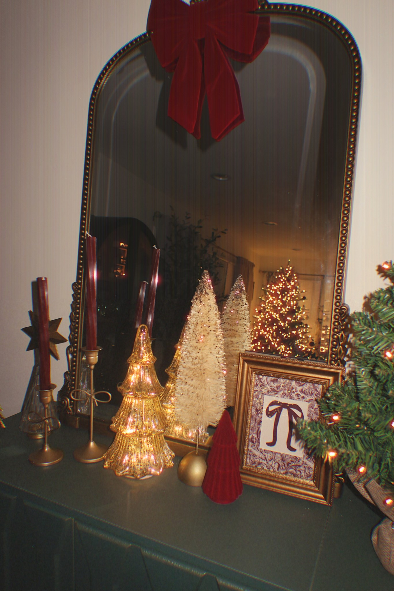 Holiday home decor 
Dining room decor 
Dining room furniture 
Amazon home 


#LTKSeasonal #LTKHome #LTKHoliday