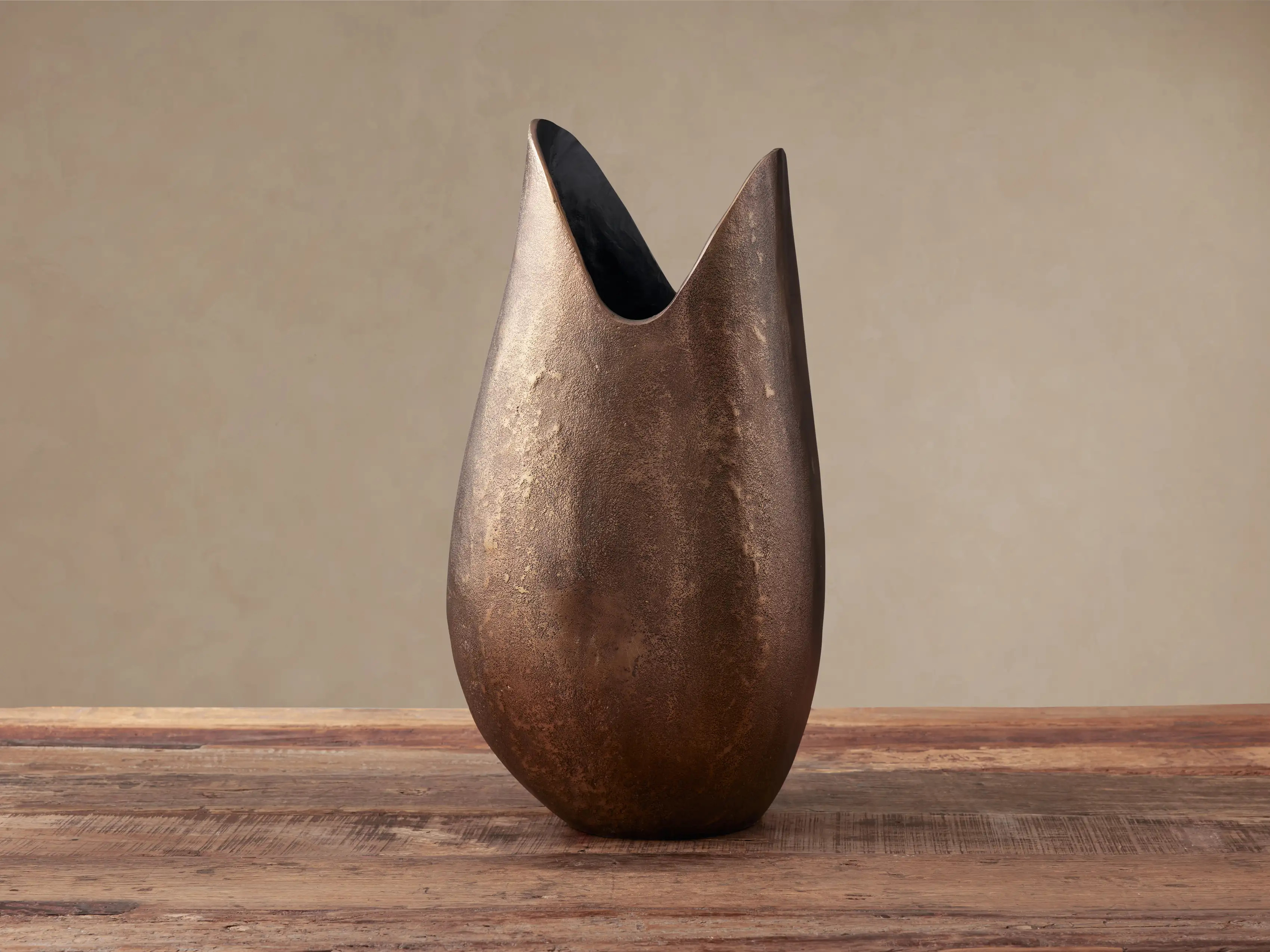 Myles Vase | Arhaus