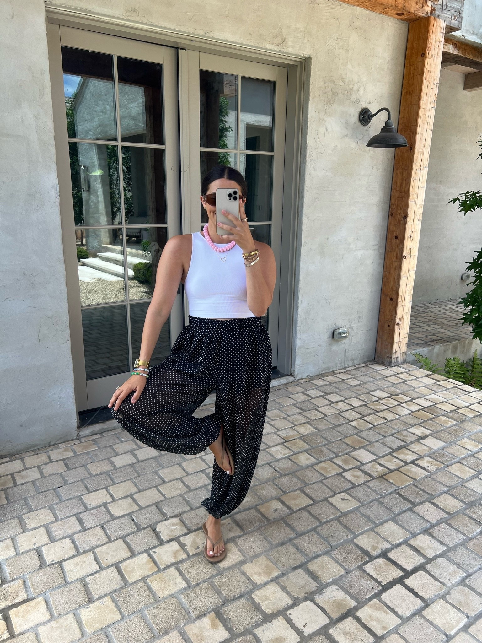Top: small 
Bottoms: medium 

Dressupbuttercup.com #dressupbuttercup #dederaad

#LTKootd #LTKmomlife #LTKSeasonal
