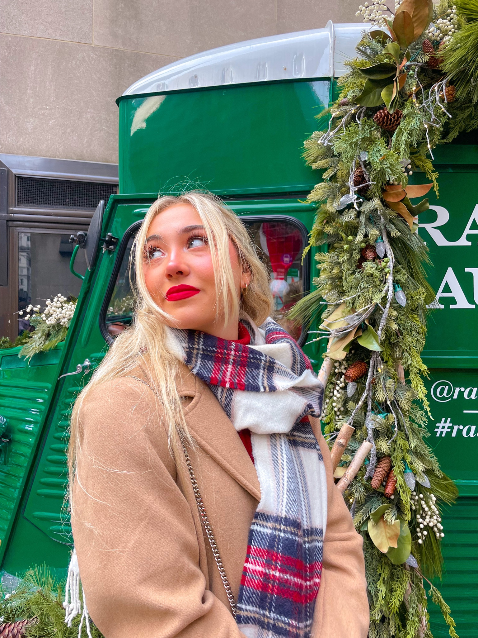 Christmas in New York

#LTKHoliday #LTKSeasonal