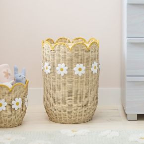 Daisy Rattan Lidded Hamper | West Elm (US)