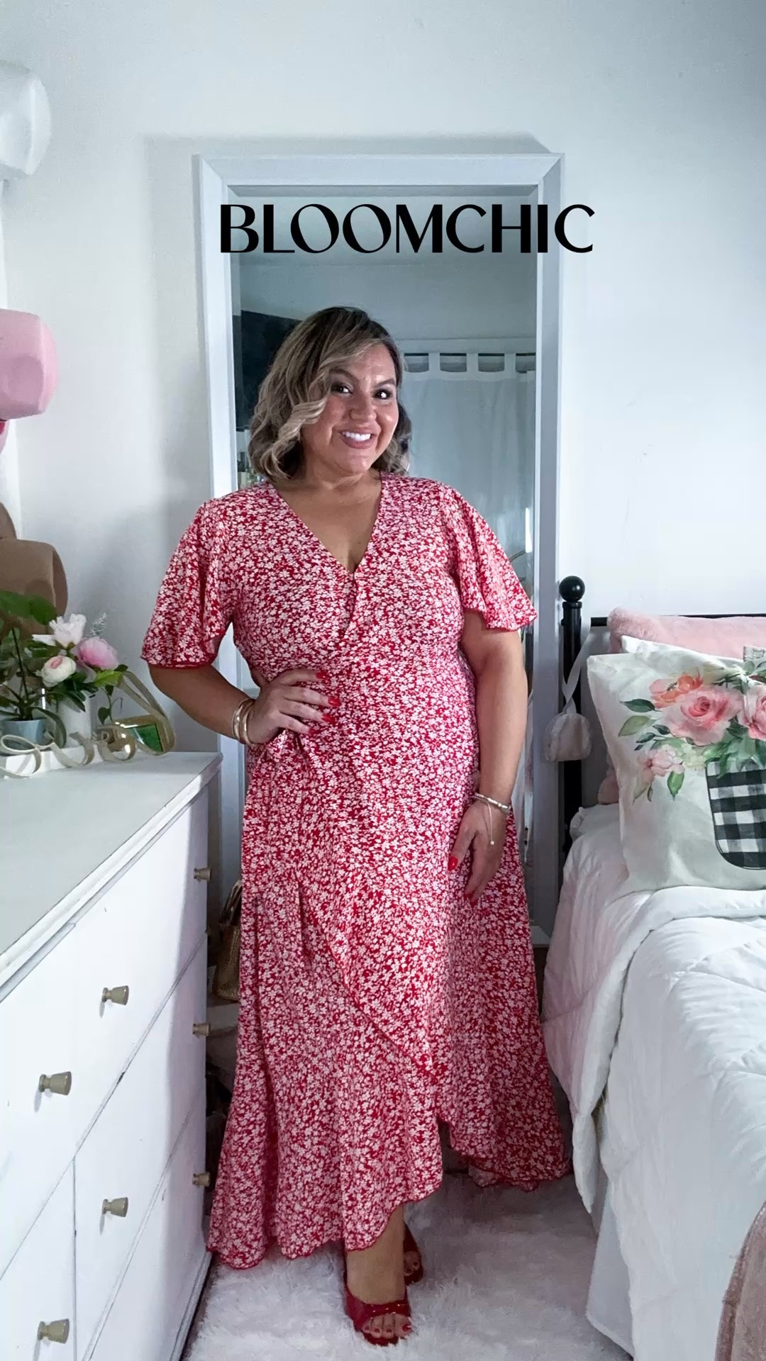 Floral season is here, and this @bloomchic maxi is the ultimate go-to. 🌷✨ Ditsy floral, flared sleeves, and a flattering faux wrap…it doesn't get better than this. Secure yours now as it's currently open for pre-ordering 

#BloomChic #BloomChicDress #SpringFashion #SummerStyle #FloralDress #MaxiDress #OOTD #SpringStyle

#LTKootd