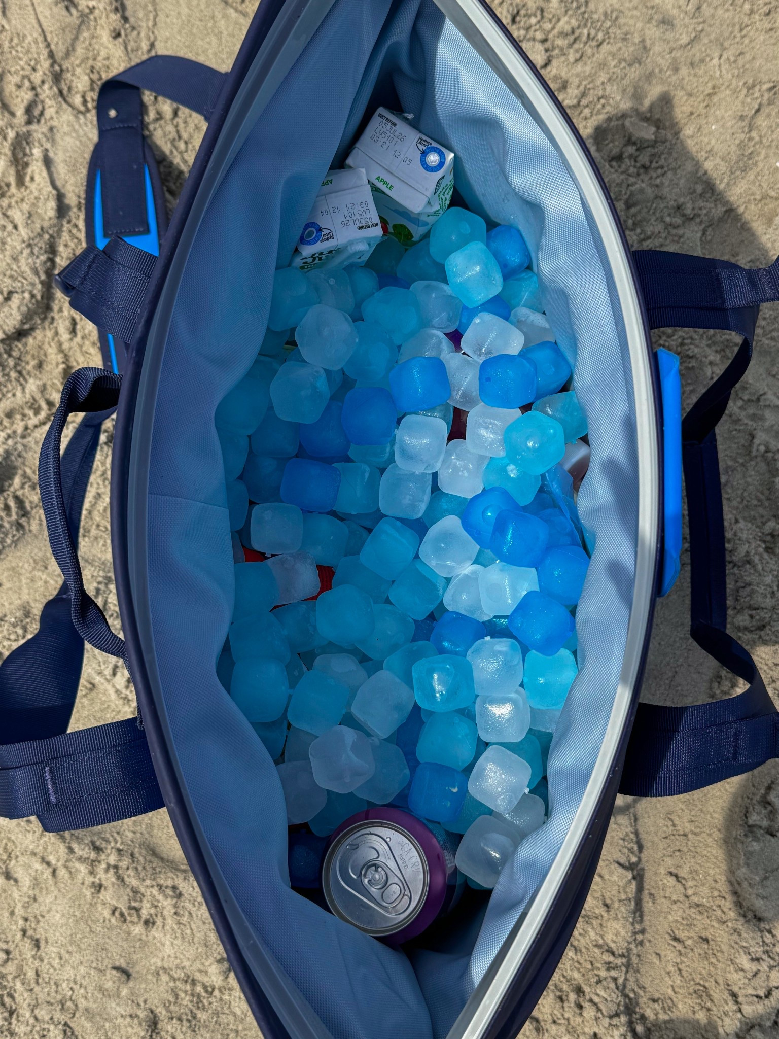 These reusable ezee freeze ice cubes are amazing and last forever!! Perfect for those long summer days on the boat, beach and by the pool!

#LTKSaleAlert #LTKSeasonal #LTKParties