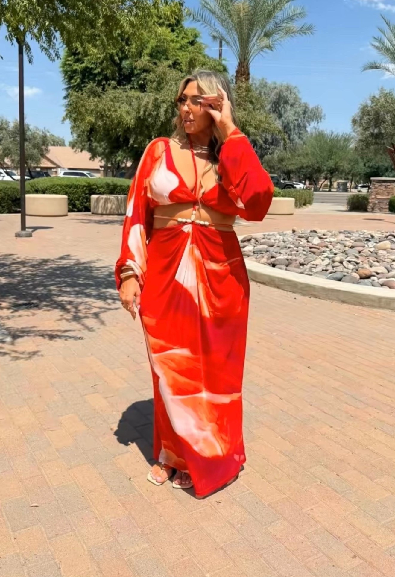 jlux label 

wearing a size L in both pieces stretchy. 

#LTKMidsize #LTKootd #LTKOver40