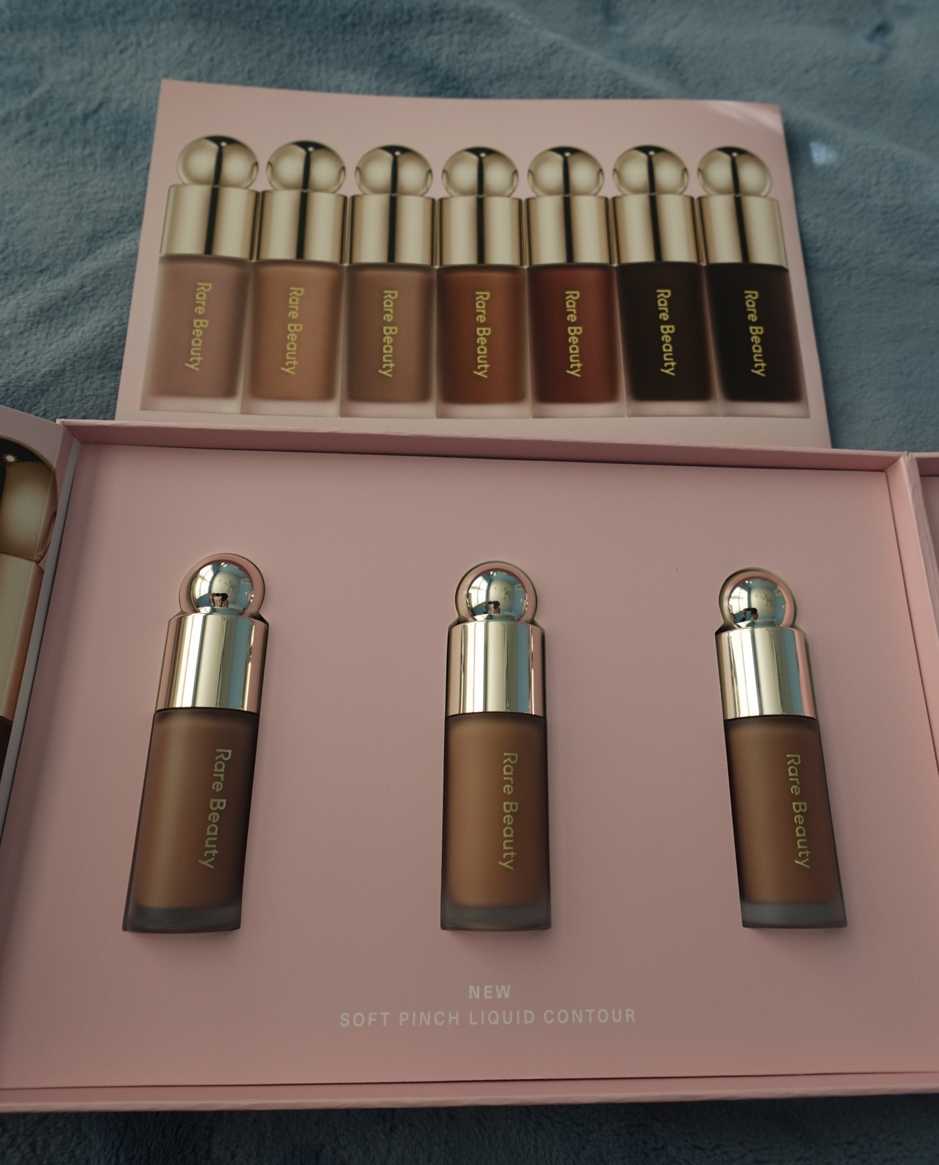 AHHH NEW RARE BEAUTY LIQUID CONTOUR😍💖


#rarebeauty #pr #prunboxing #makeup #contour

#LTKFindsUnder50 #LTKU #LTKBeauty