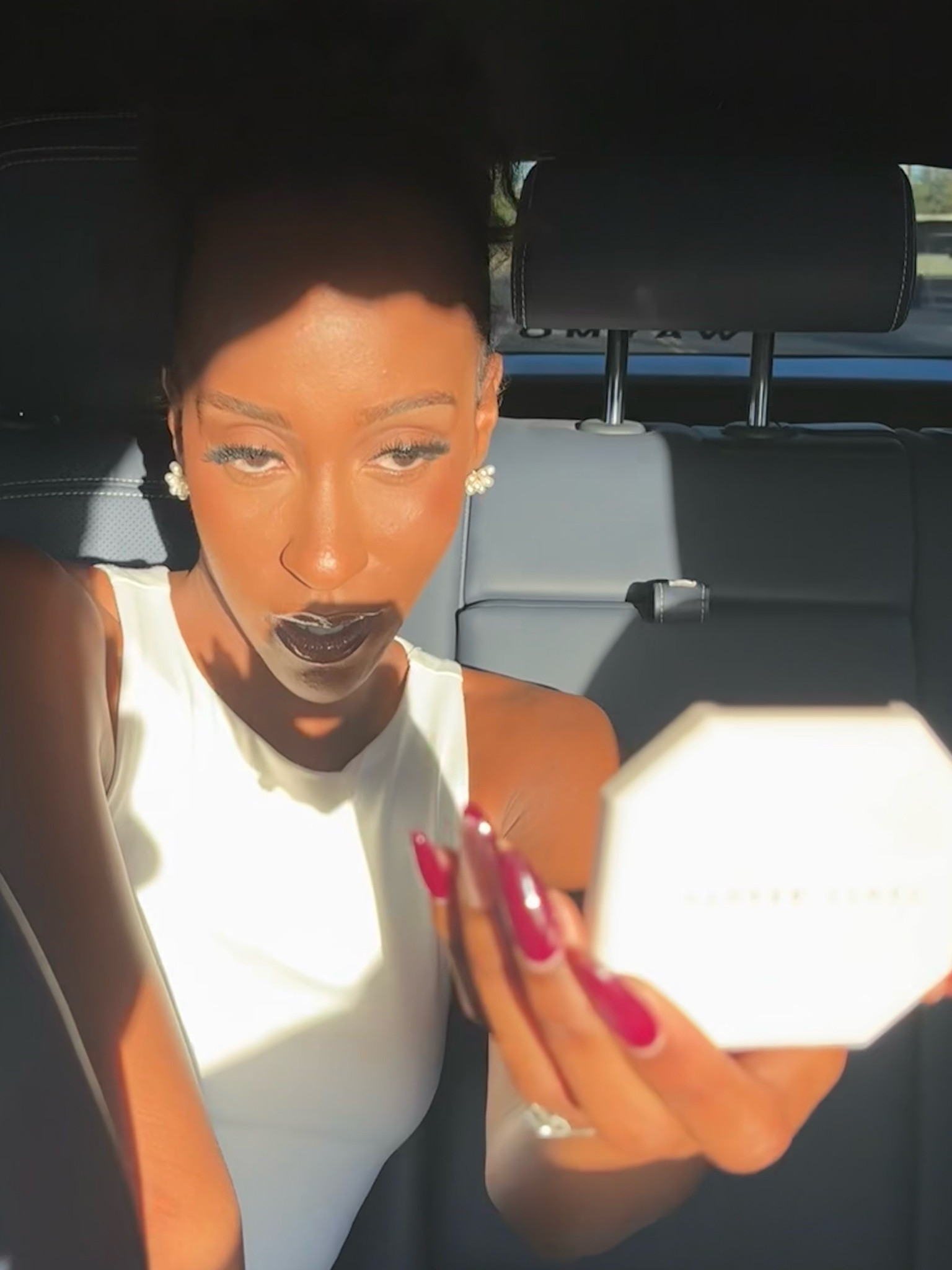 Glowing skin is IN ✨

#LTKHoliday #LTKBeauty #LTKGiftGuide