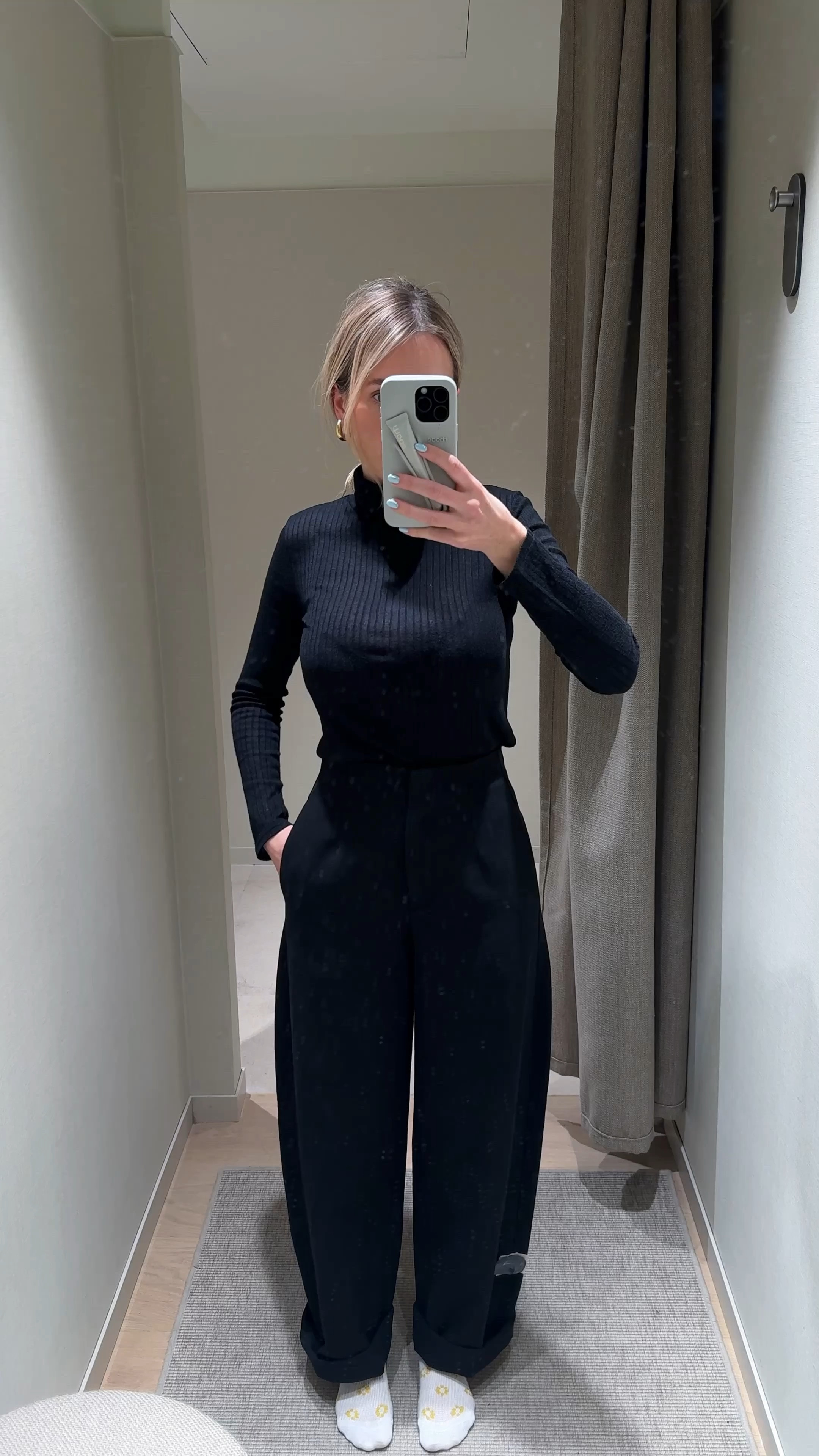 Barrel pant for spring 


#LTKGiftGuide #LTKmidsize #LTKfindsunder100