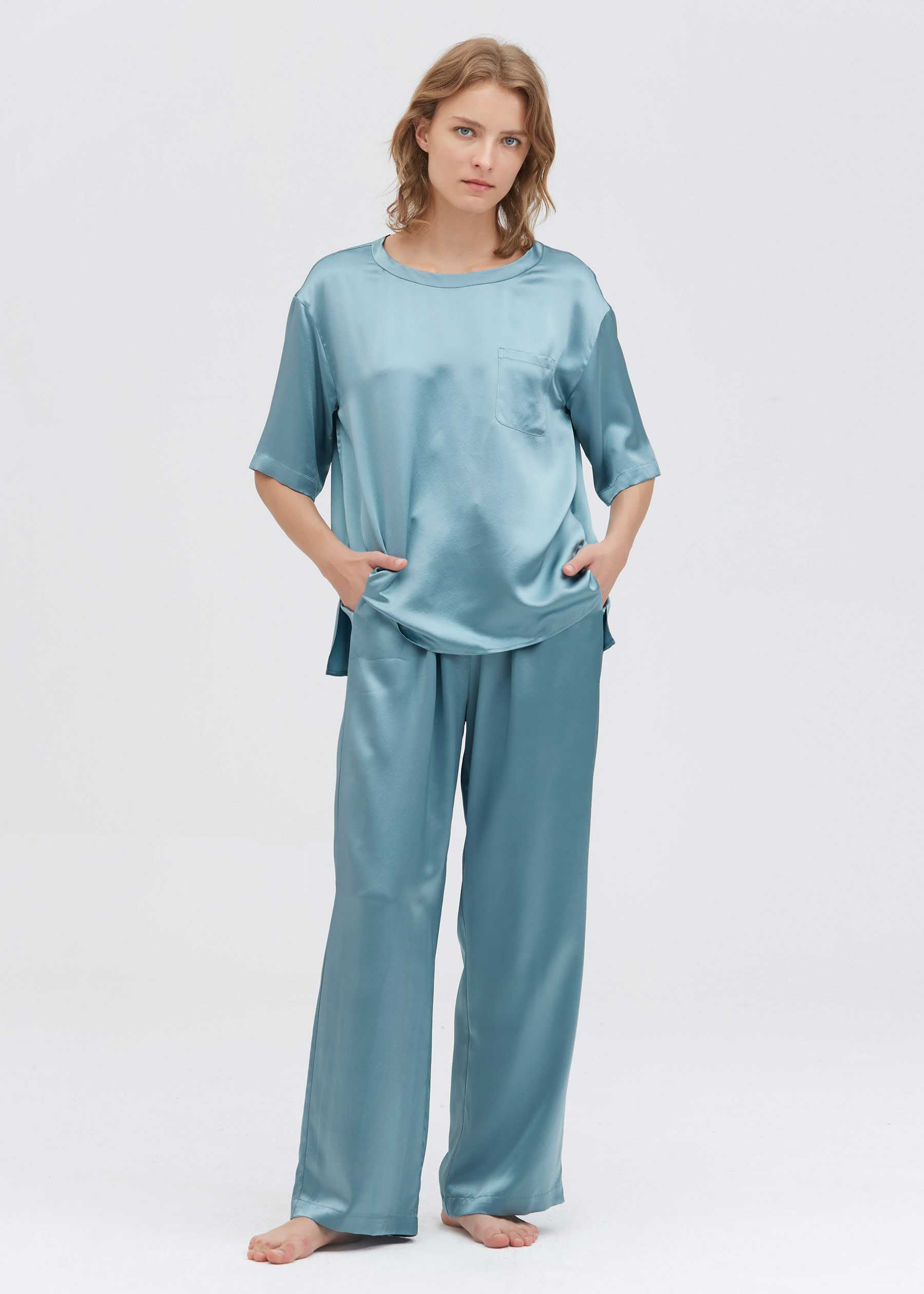 22 Momme Round Neck Silk Pajamas Set | LilySilk