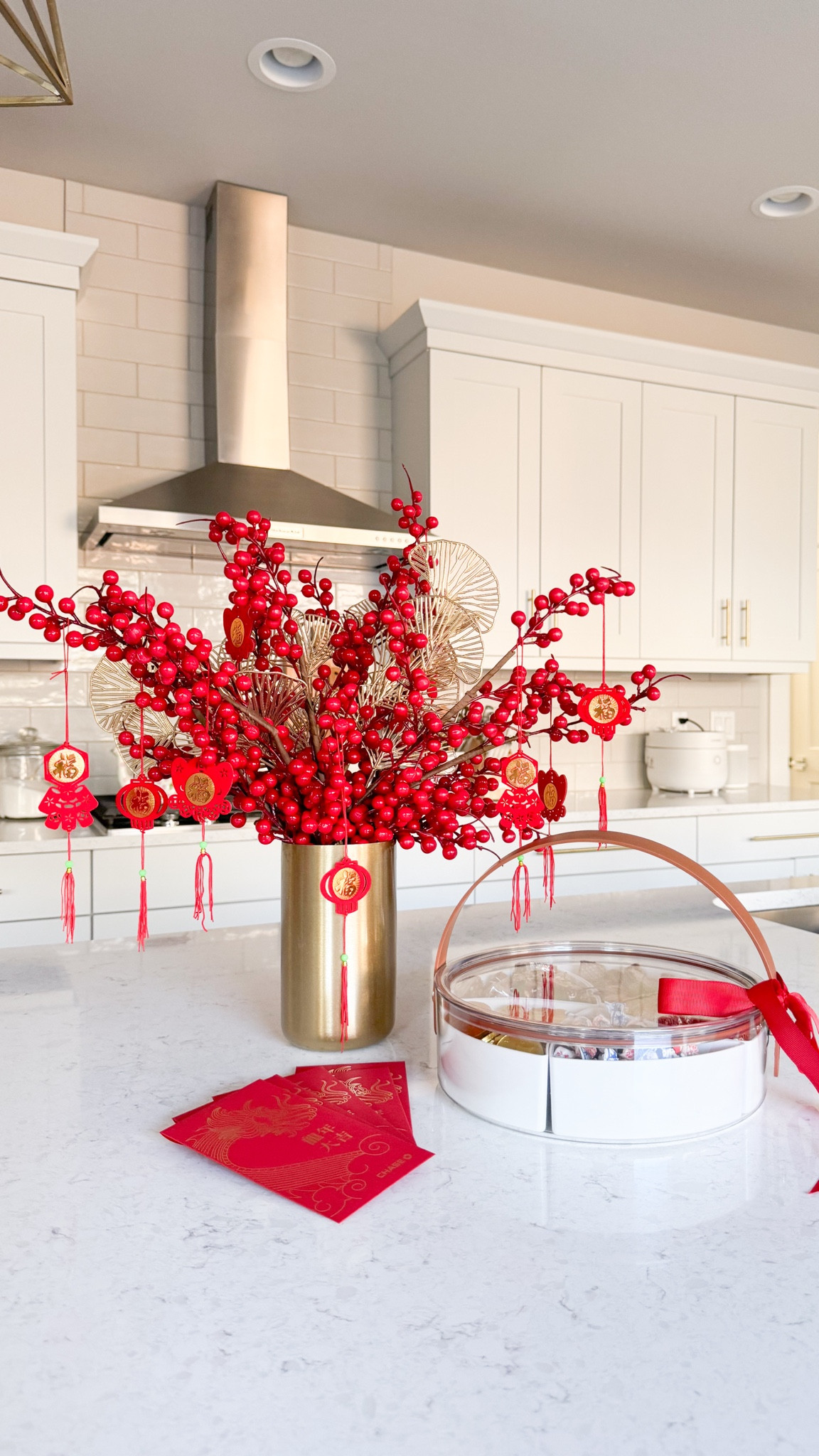 Lunar New Year Snack Tray and Vase! Snacks, chocolates, wafers, vase, artificial plants, hanging pendants 


#LTKFindsUnder50 #LTKSeasonal #LTKHome