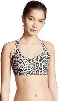 Onzie Women's Chic Bra | Amazon (US)