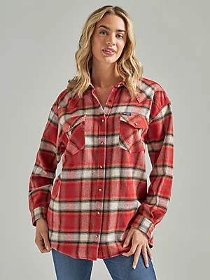 Women's Wrangler Retro® Long Sleeve Boyfriend Fit Flannel Plaid Shirt in Burnt Henna | Wrangler