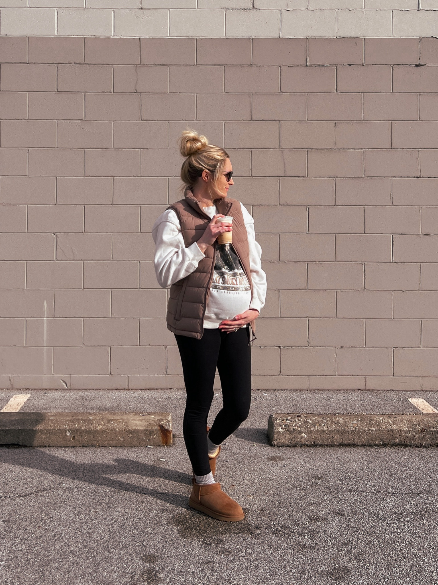 Crewneck is Abercrombie and out of stock currently, but they have lots of other National park crewnecks! 

Casual maternity, maternity outfit, spring outfit, spring maternity, maternity, maternity leggings

#LTKSeasonal #LTKbump