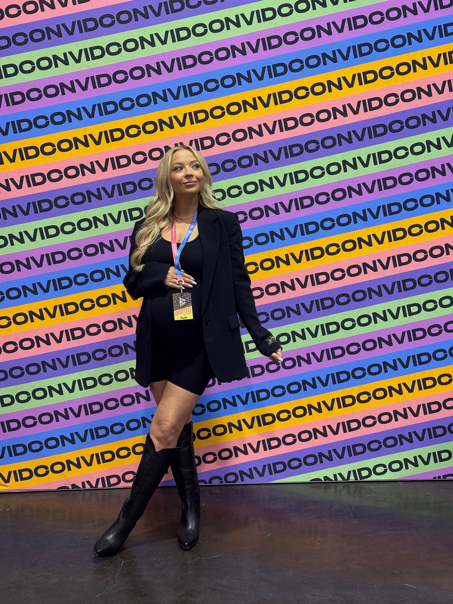 Vidcon outfit details 🖤✨

#LTKParties #LTKTravel #LTKStyleTip