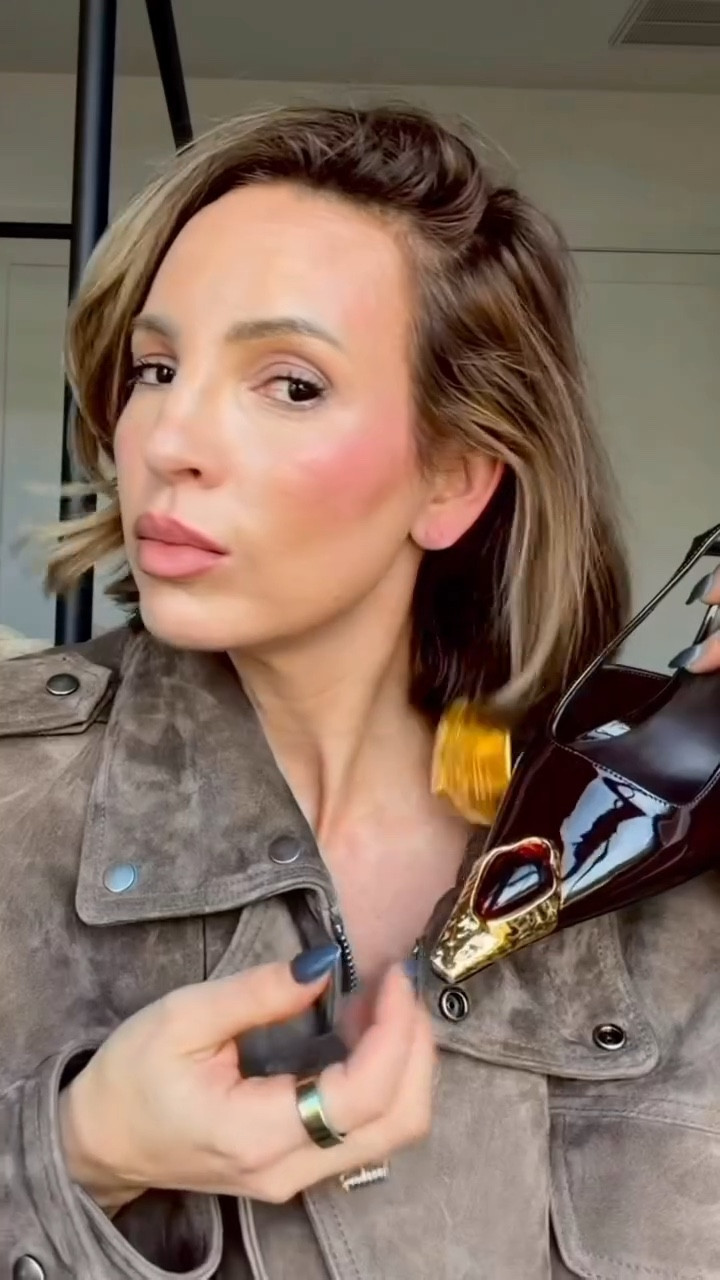 Saint Laurent looks… suburban-mom budget. That’s the magic of “How to Look Rich Without Going Poor” — designer vibes without the designer receipts 💁🏼‍♀️
Wearing a small in the Zara blazer. All the shoes run tts! 

#LTKHoliday #LTKShoeCrush #LTKGiftGuide