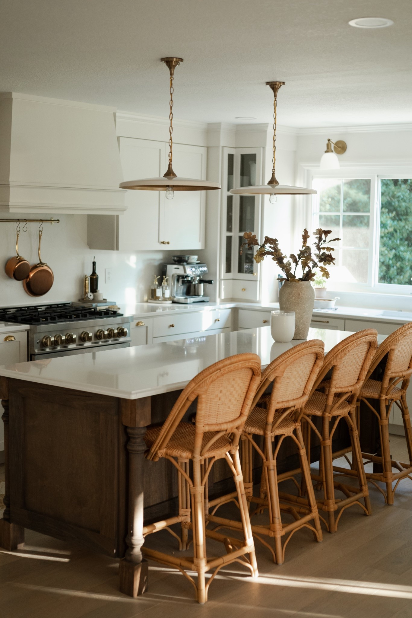 Fall kitchen views 🤎🍂

Counter stools, Serena and Lily Riviera stool in natural 

#LTKHome #LTKSeasonal