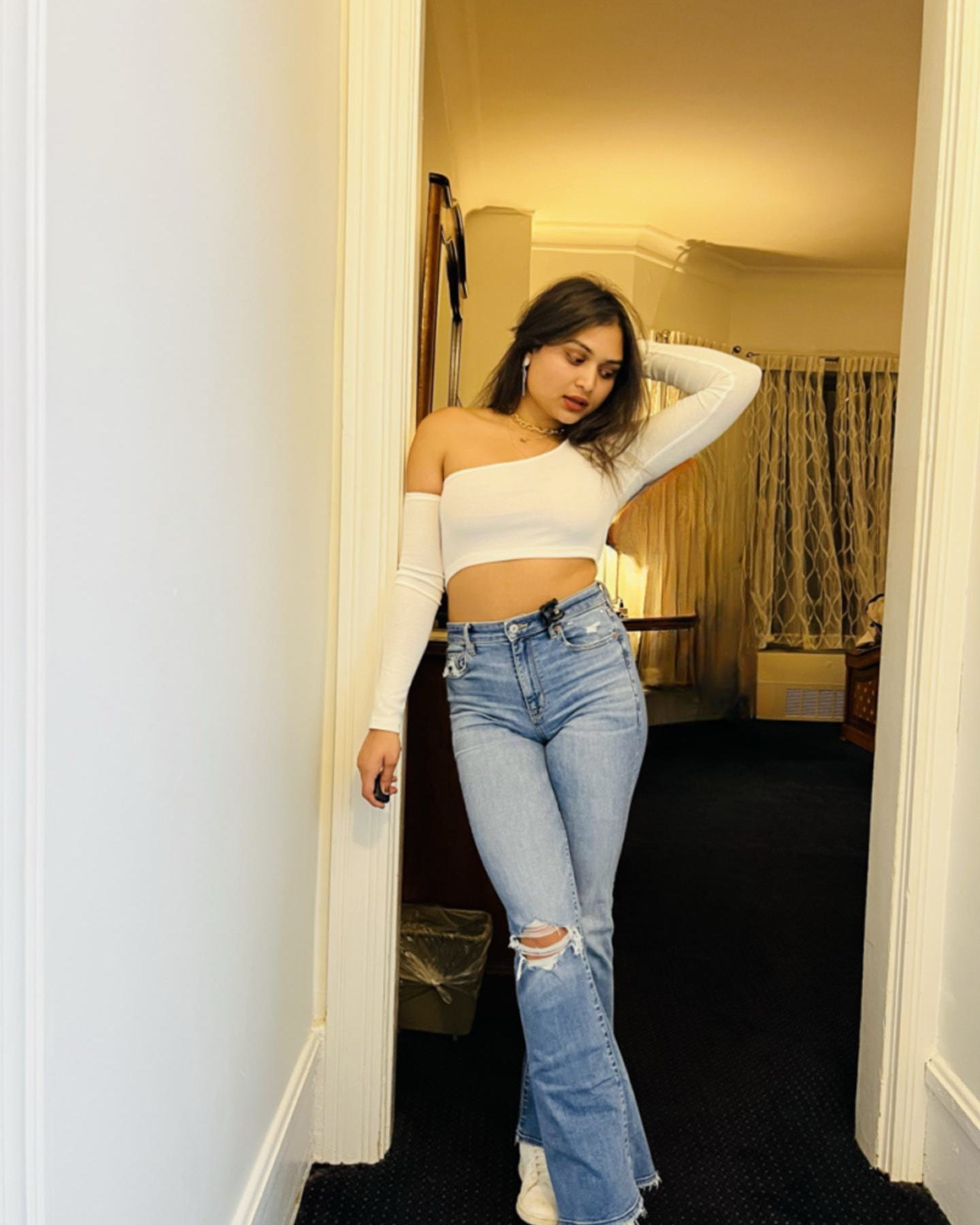 One of my fav jeans 🥲🤍

#LTKU #LTKfindsunder100 #LTKhome