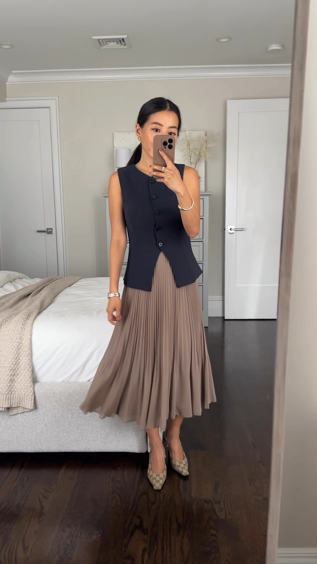 Aritzia vest I’ve been loving. I’ve worn this with the matching crepe pants for a vest suit, with jeans, a satiny slip skirt, and here are 2 more combos 

@aritzia #aritziapartner

• vest size 0. Chest runs small so I sized up

• mini skirt size 00. High waisted, nice crepe fabric and full lining. 00 measures 12.3” across the waist 

• pleated skirt Xxs, previously I had suggested sizing up but with ny weight fluctuations I went back to xxs. the wide waistband is elastic and very stretchy. The Pleats are very airy and floaty with a full lining

• Levi’s ribcage jeans size 24 waist 27 length  

#LTKWorkwear #LTKStyleTip