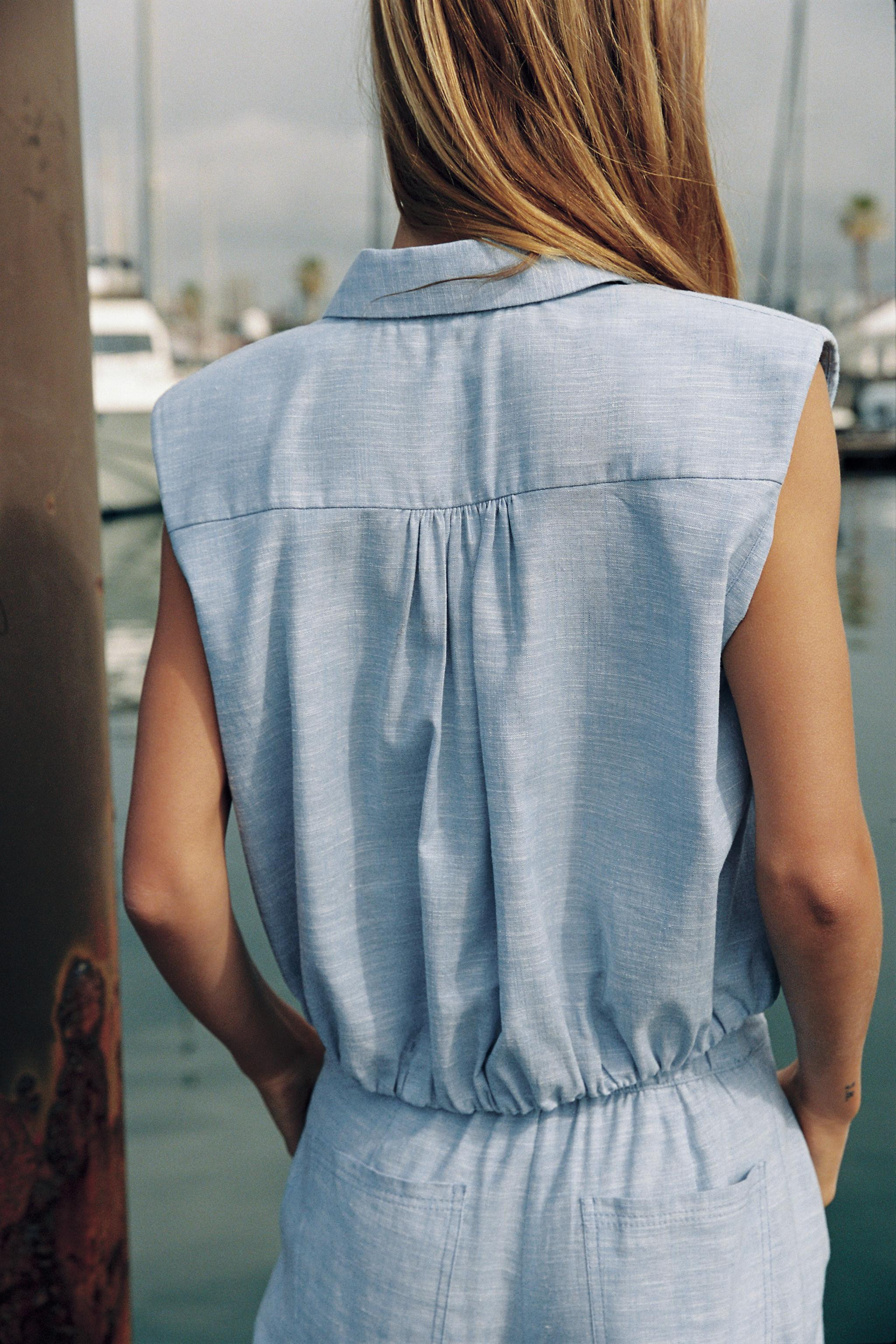 CUERPO ABULLONADO HOMBRERAS CON LINO | Zara US