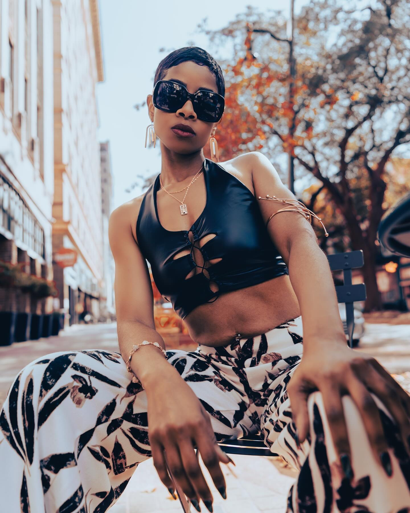 Ladies Own your aura and be unapologetic about it 🖤 

#streetstyle #fashionmodel #90sfashion #styleinfluencer #styleinspo #fallstyle

#LTKBeauty #LTKStyleTip #LTKWatchNow