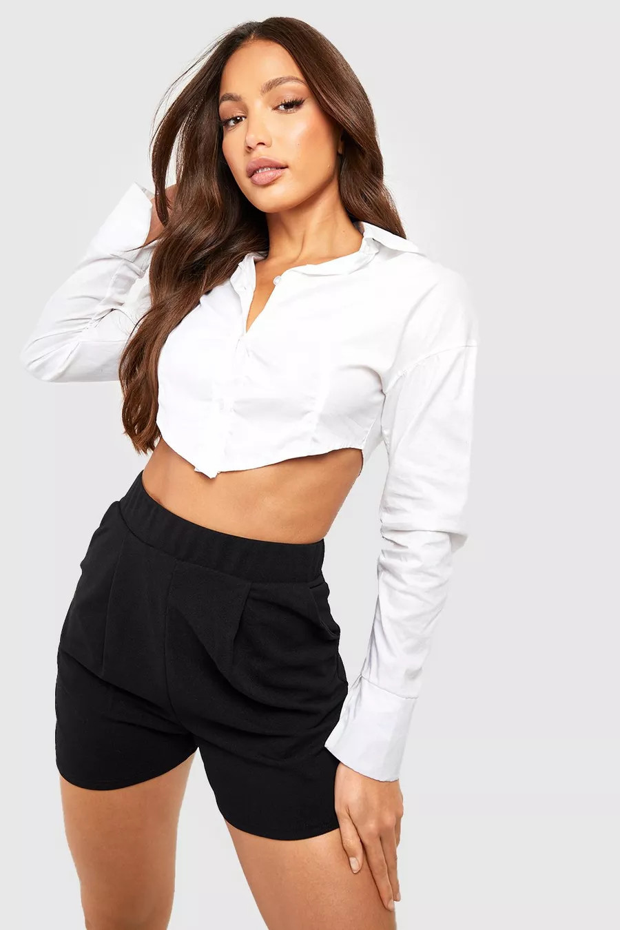 Tall - Short habillé plissé | Boohoo.com (FR)