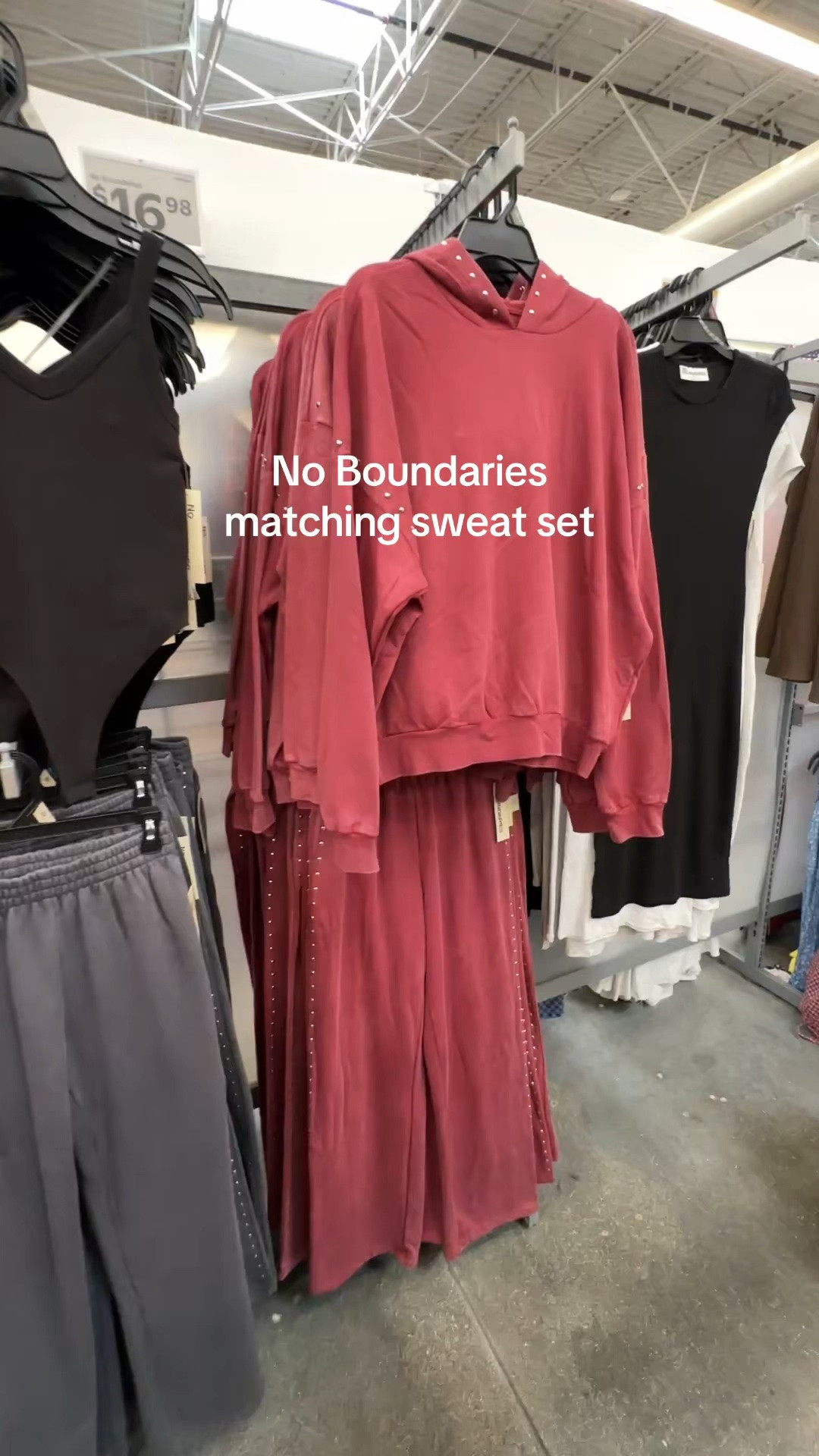No Boundaries Mineral Wash Studded Sweatpants and hooded sweatshirt , 31" Inseam, Women's XXS-XXL

#LTKselfcare
