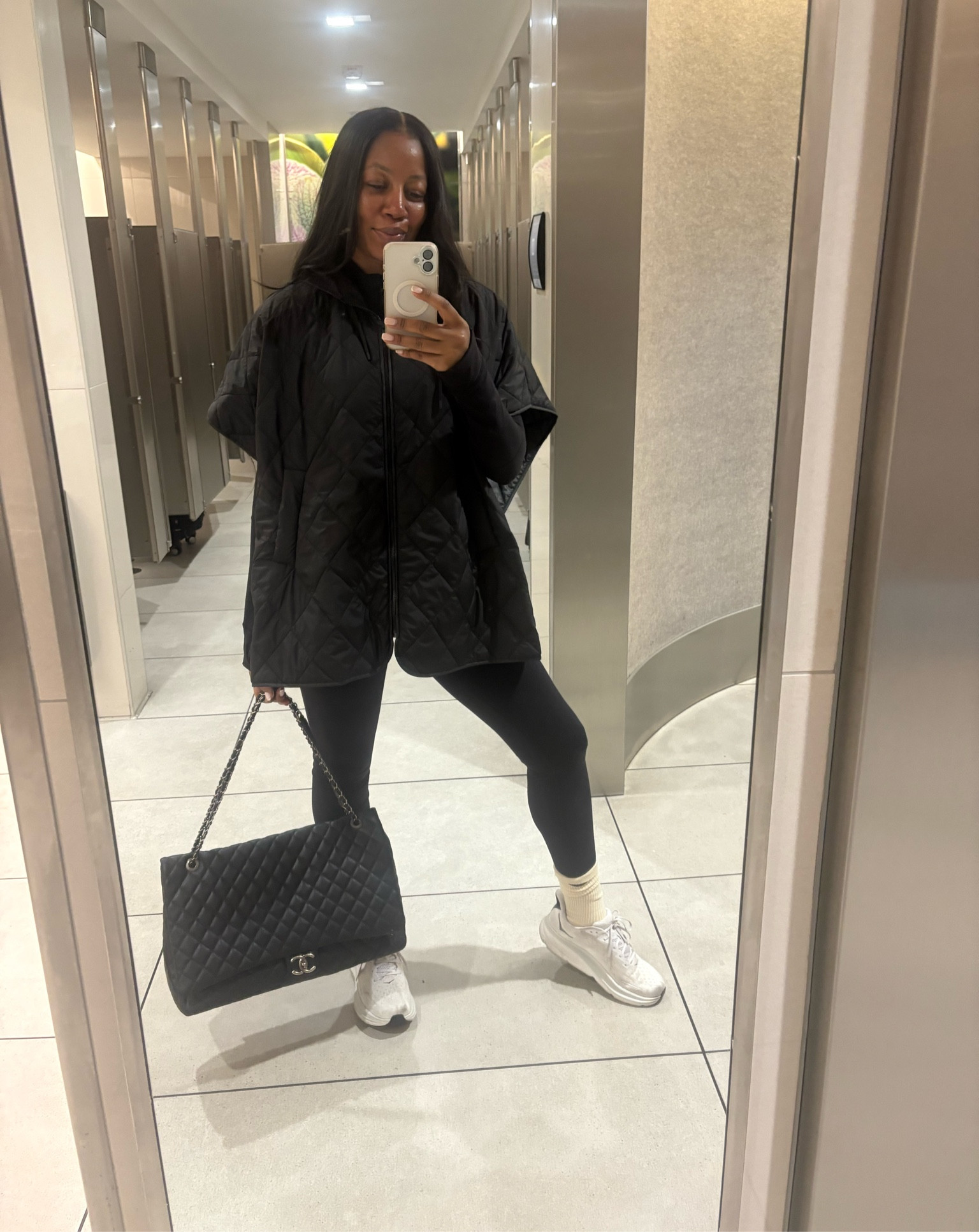 Casual airport flow ...

#LTKStyleTip #LTKTravel