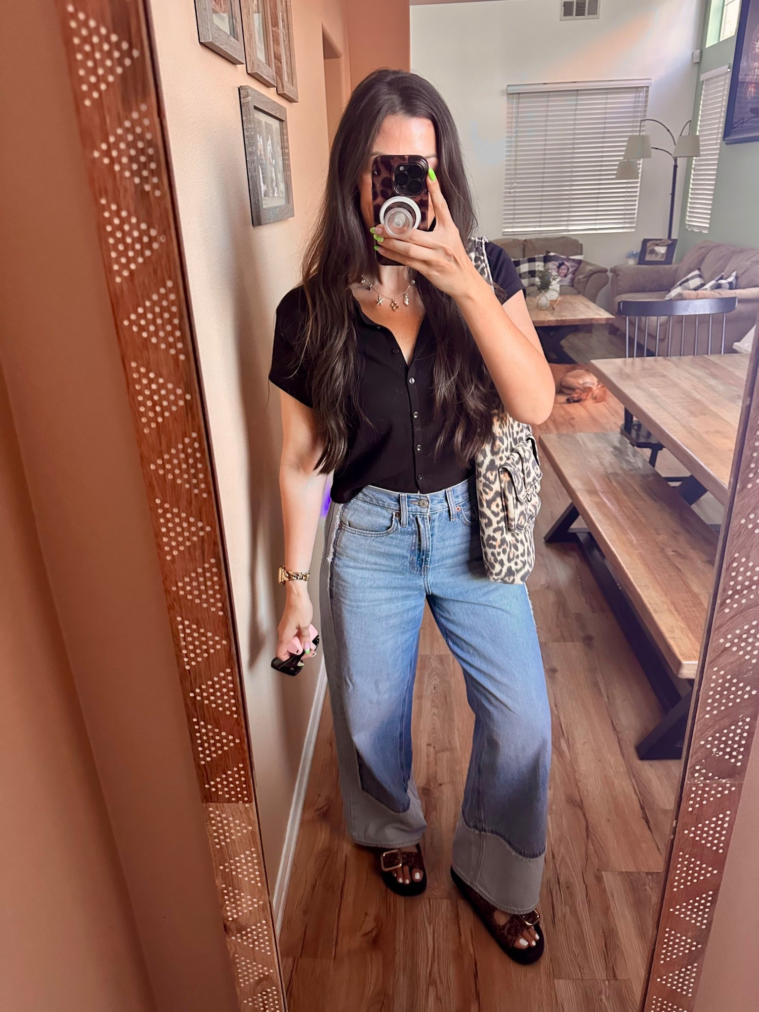 Casual dinner out w/the family 😻. Jeans = size 4, LOVE THEM SM! Top is an XL since it’s a baby style tee. 

#LTKSaleAlert #LTKmomlife #LTKootd