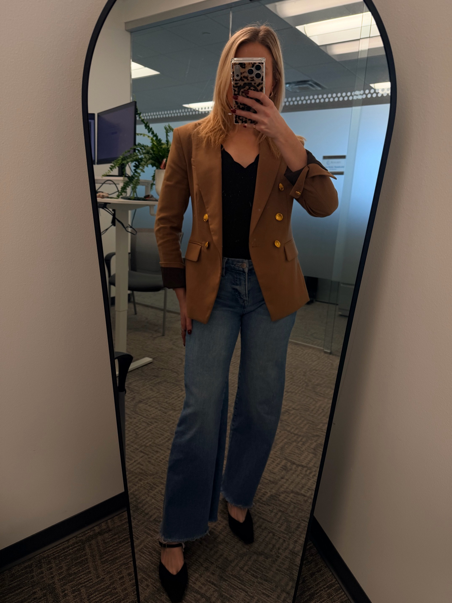 💼💼 

#LTKWorkwear #LTKBeauty #LTKootd