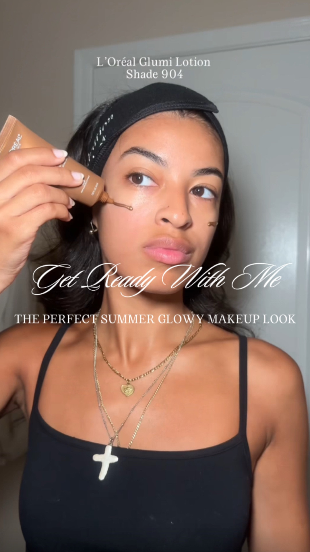 THE GLOWY SUMMER MAKEUP TUTORIAL YOU NEEDED ✨🌞🌟 Honestly free-styled this makeup look and it ended being my new favorite omg 🧚🏼 

PRODUCTS USED 👇🏼
@lorealparis glumi lotion in shade 904
@itcosmetics SPF 50+ CC Glow in shade rich
@armanibeauty luminous silk and pro glow concealer in shades 7.5 and 4.5 
@kosas feathery cloud setting powder
@merit bronzer stick in shade sienne 
@merit flush balm in shade perisimmon 
@lorealparis lumi highlighter stick
@caliray tubing mascara
@hudabeauty lip liner stains in shade warm brown and rosewood + faux filler jelly lip oil 
@purlisse bb blush glow stick

and of course wearing my @kinisbyk all summer ♥️👙

#reels #grwm #reelsinstagram #getreadywithme #makeup #summermakeup #glowymakeup #explorepage