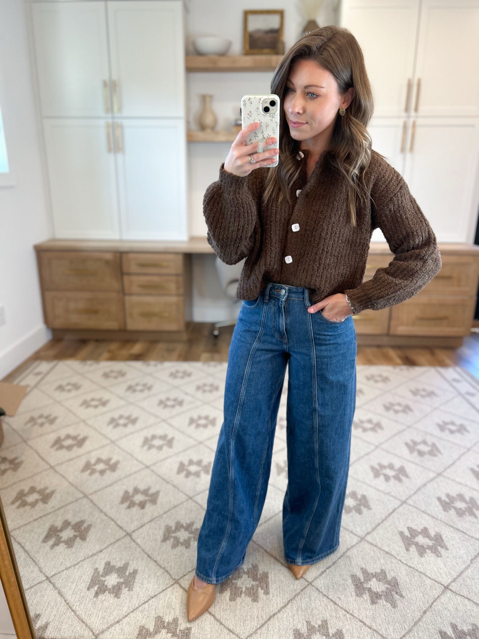 AMAZON OUTFIT! Women’s casual cozy sweater! 

#LTKFindsUnder50 #LTKWorkwear #LTKStyleTip